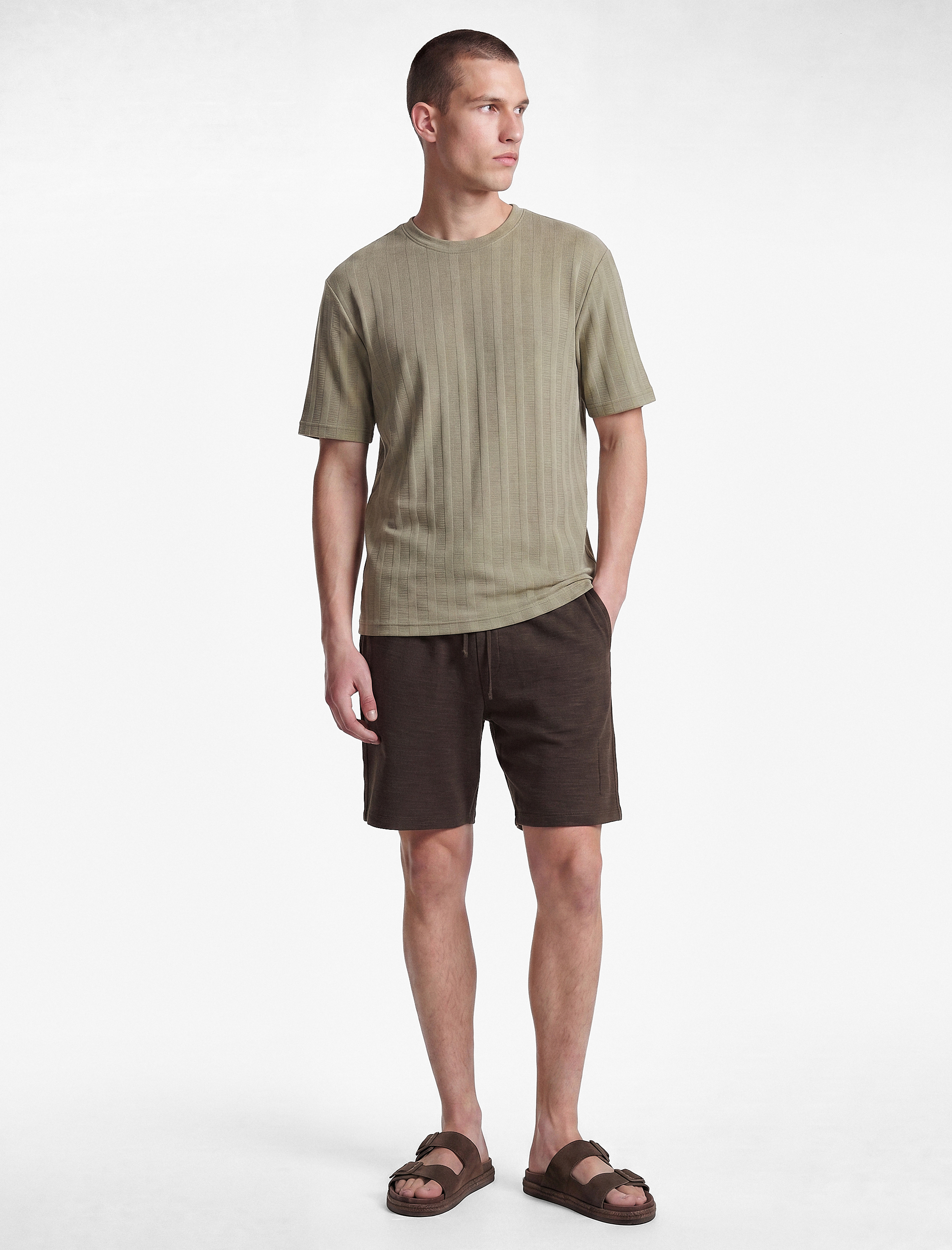   Regular Fit Cepli Bermuda Beli Bağcıklı Şort