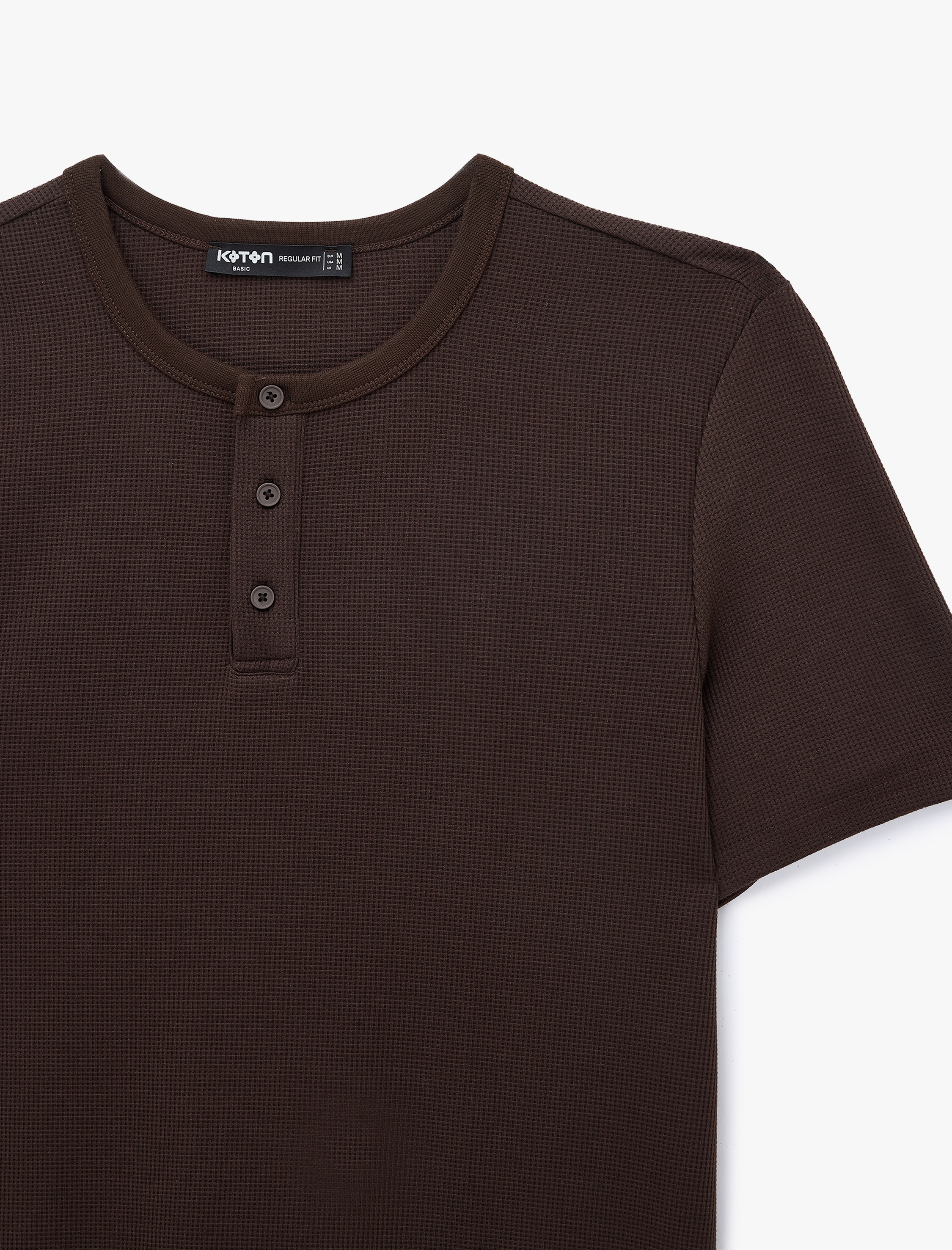   Regular Fit Waffle Dokulu Kısa Kollu Düğmeli Henley Yaka Tişört