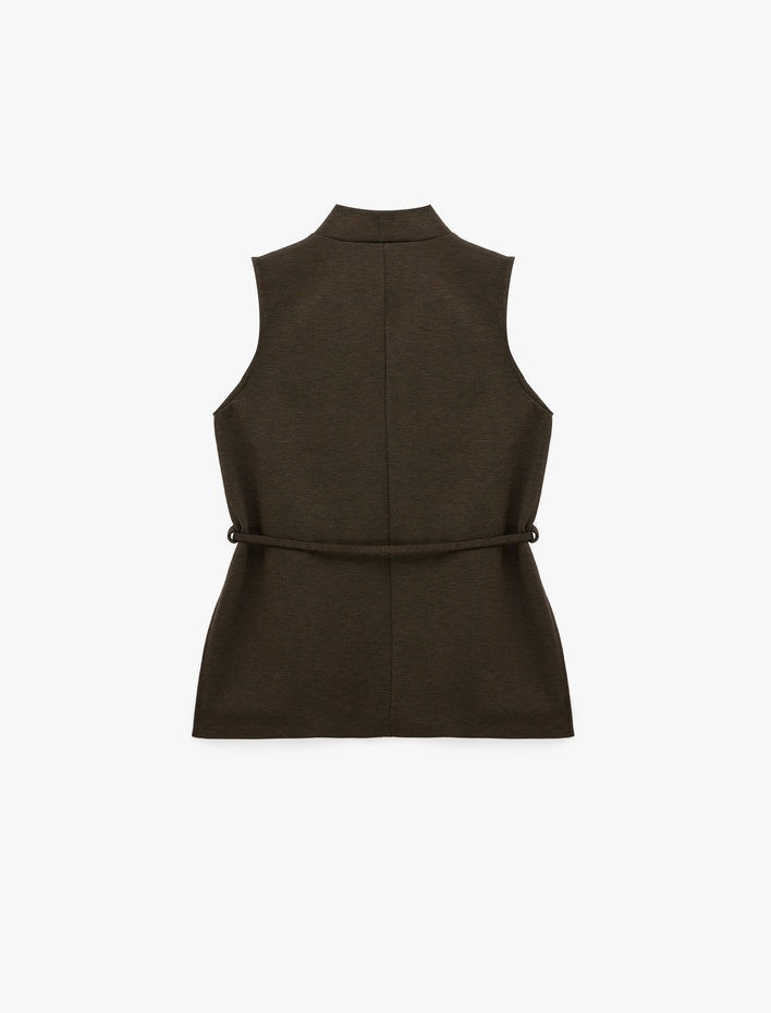  Slim Fit Kemerli Dik Yaka Kolsuz Bluz
