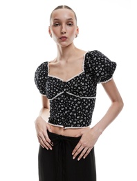 Kalp Yaka Kısa Balon Kollu Çiçekli Crop Bluz