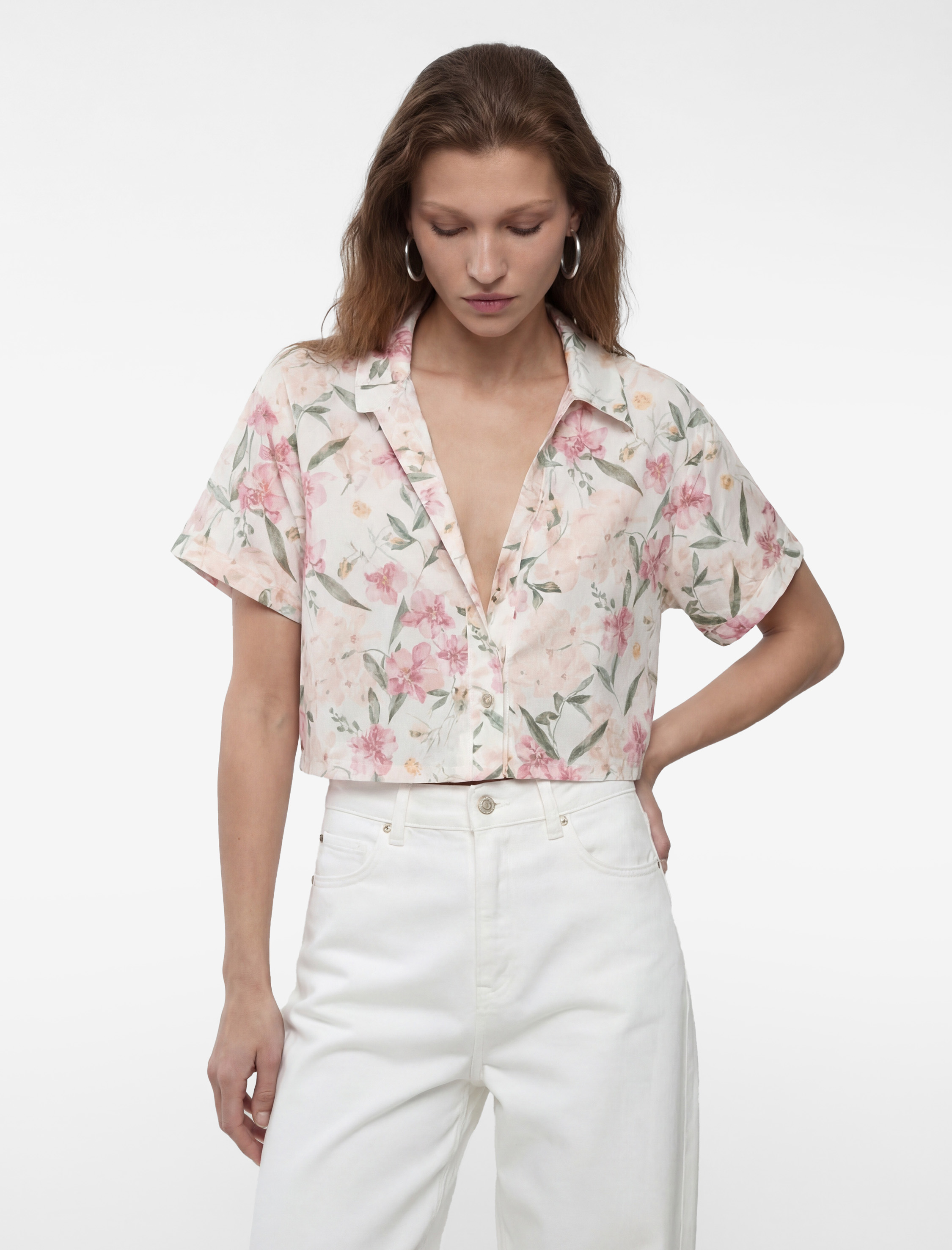   Regular Fit Kısa Kollu Çiçekli Crop Gömlek
