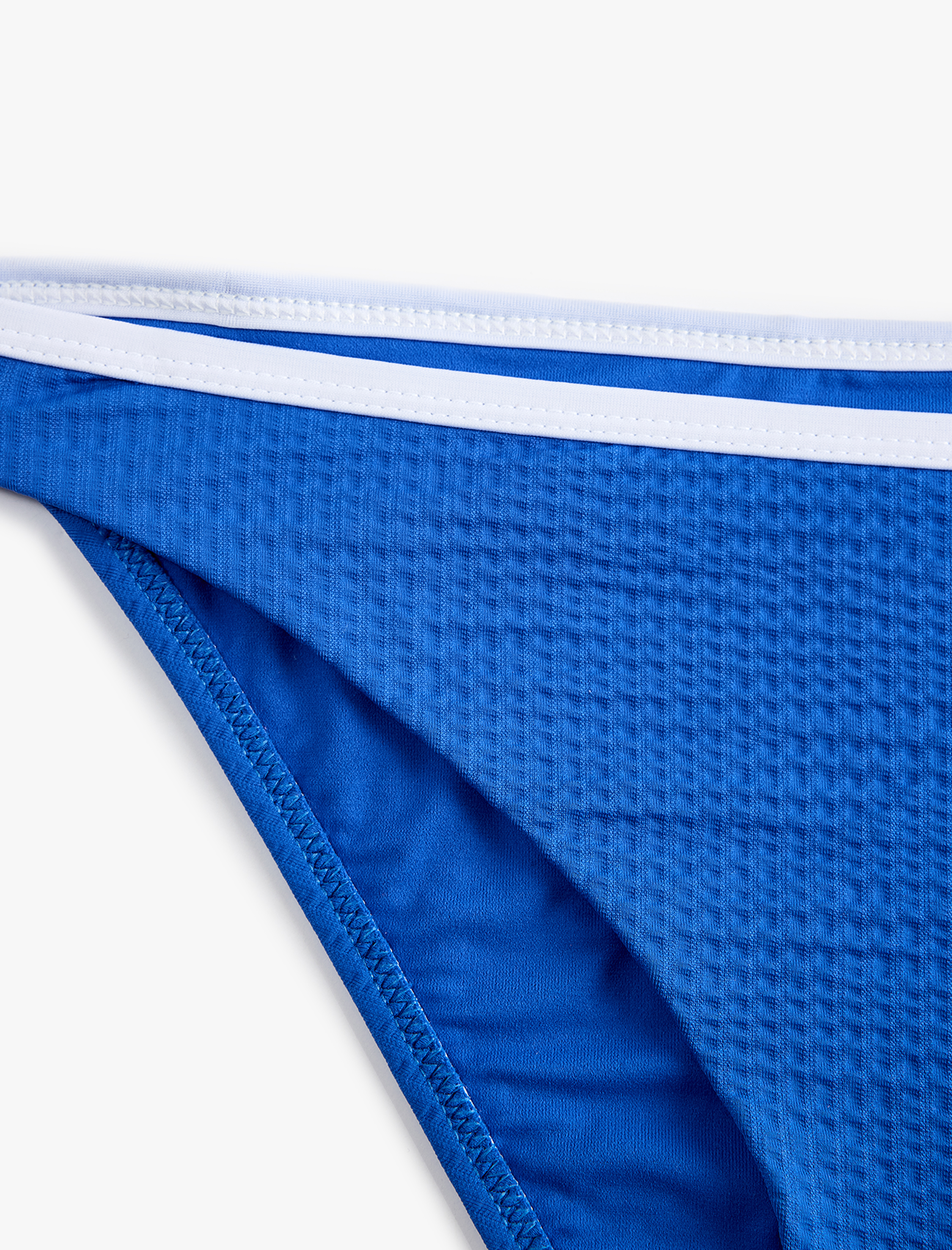   Koton X Sibil Çetinkaya - Renk Kontrastlı Dokulu Kobalt Mavi Bikini Altı