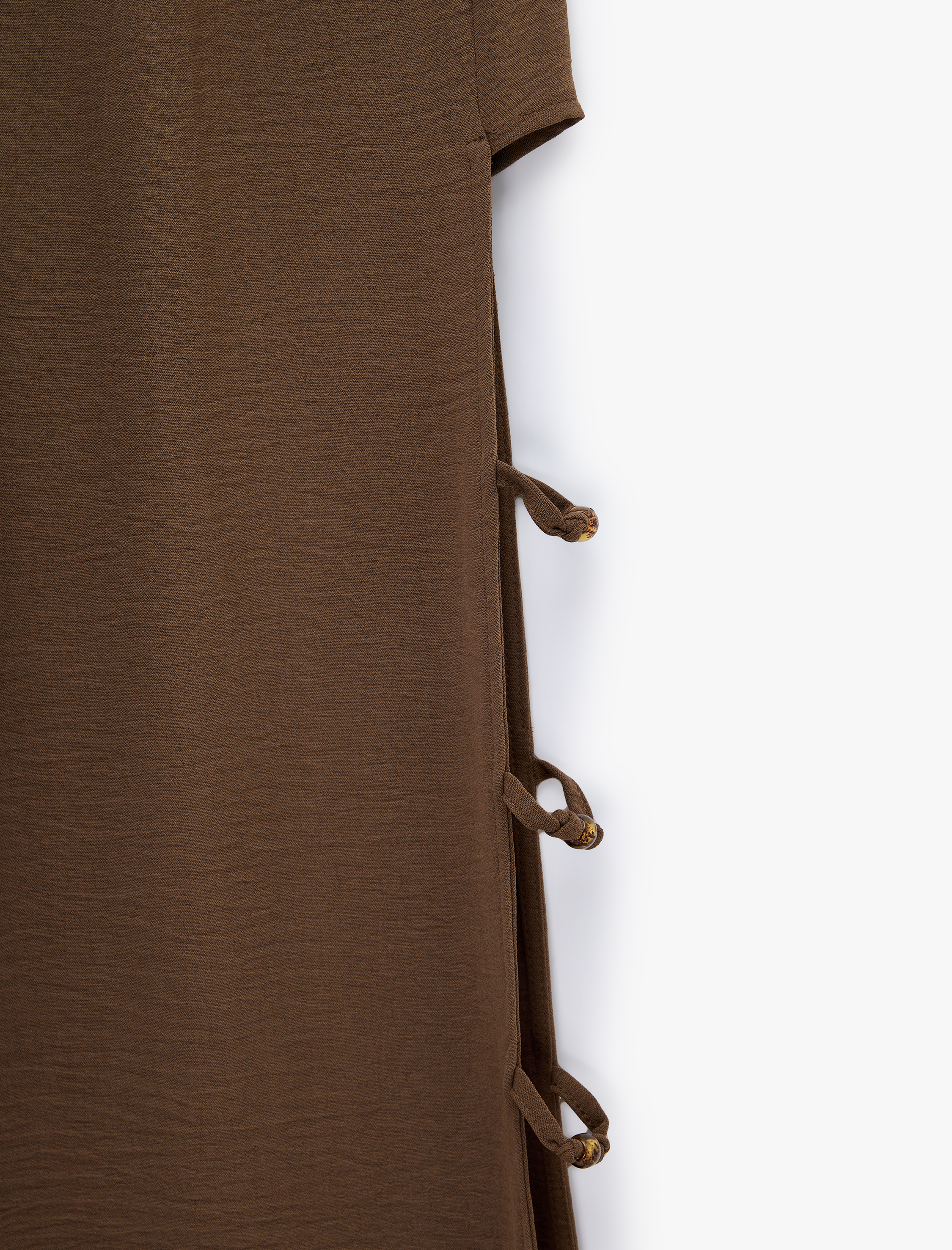   Keten Görünümlü Pencere Detaylı Boncuklu Geniş Paça Pantolon
