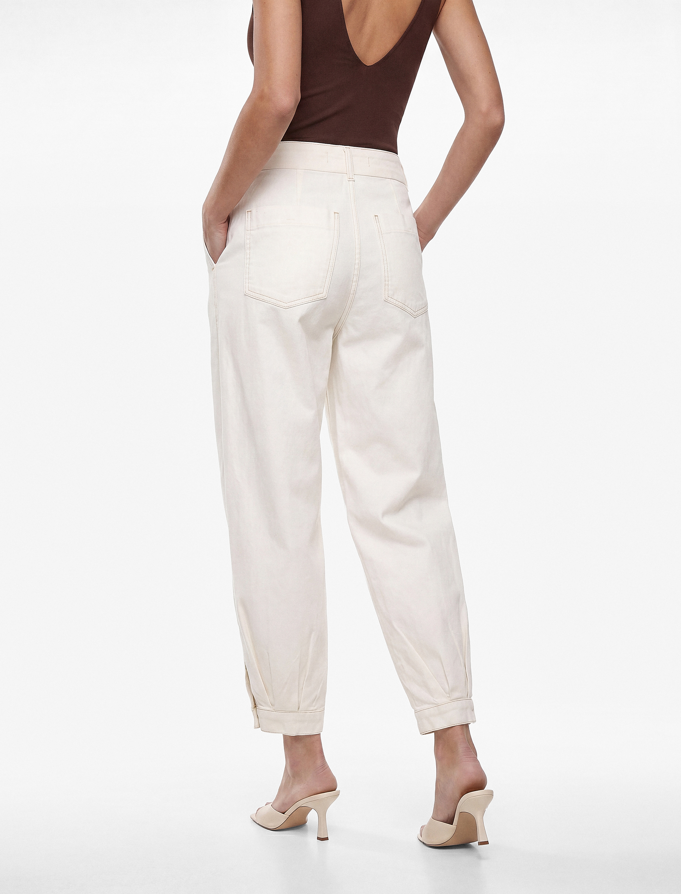   Pamuklu Rahat Kalıp Cepli Barrel Fit Jean Pantolon