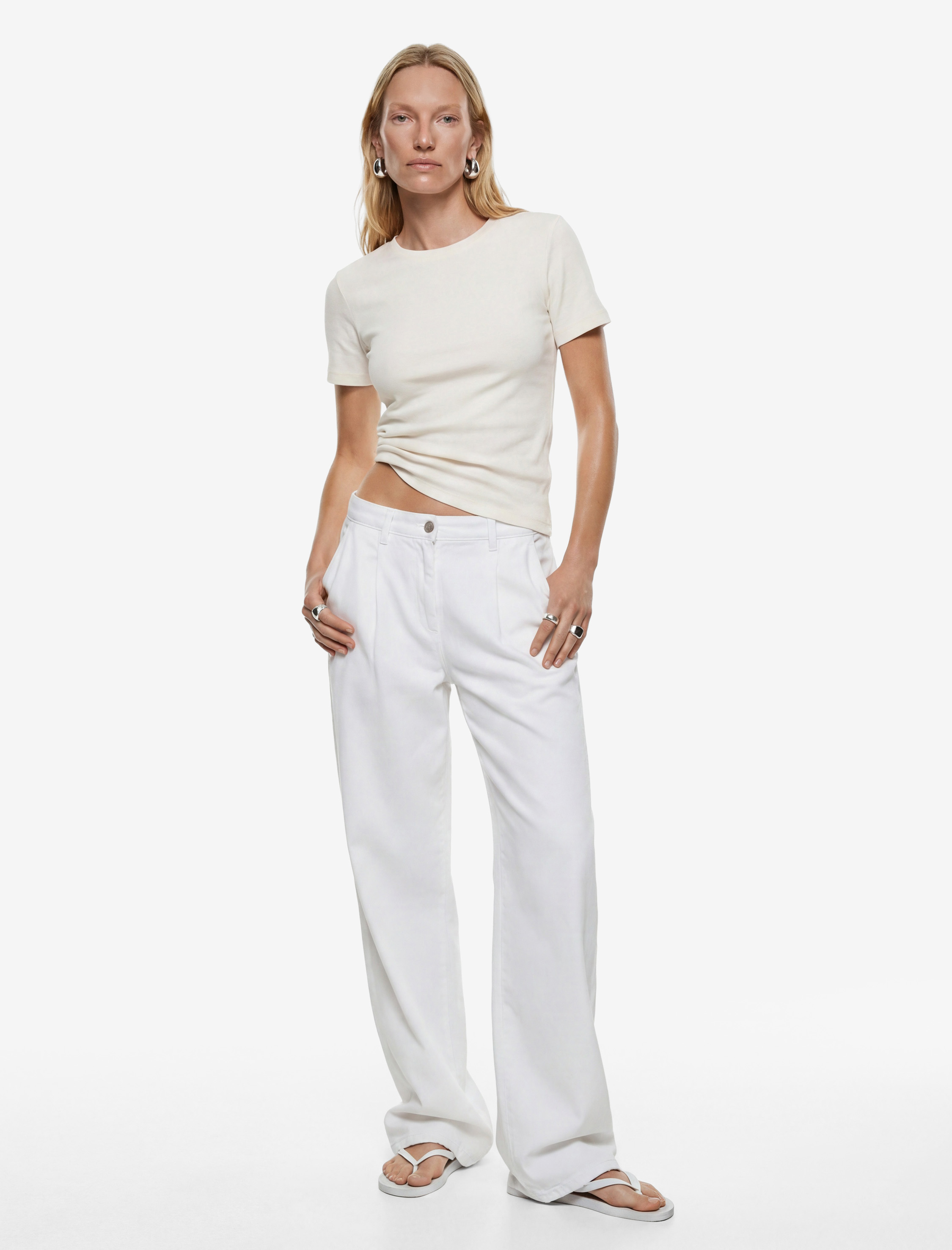   Pamuklu Slim Fit Bisiklet Yaka Kısa Kollu Basic Tişört