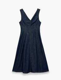 Dikiş Detaylı Volanlı Rahat Kalıp V Yaka Kolsuz Uzun Denim Elbise