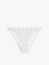 Çizgili Bikini Altı