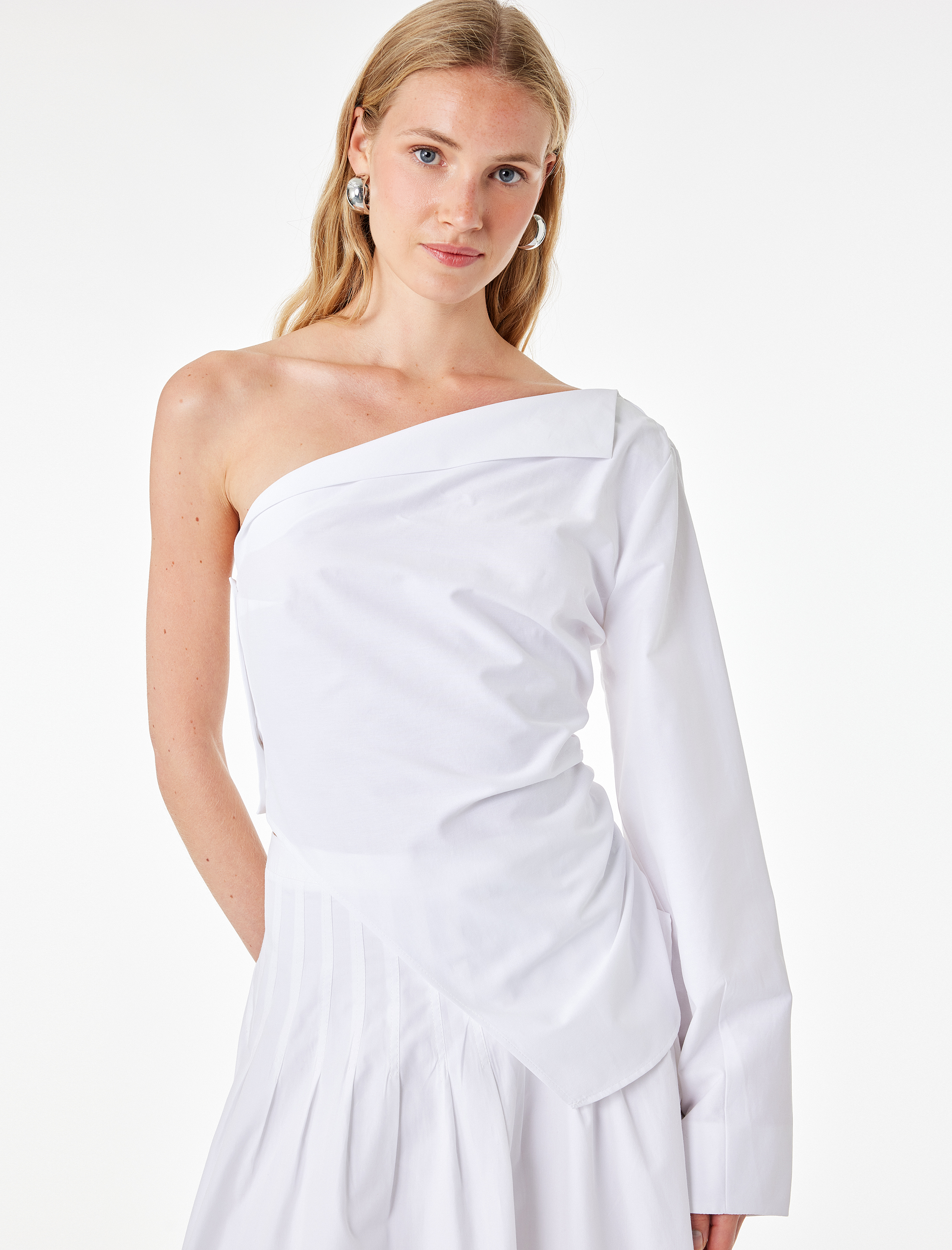   Pamuklu Uzun Kollu Drape Detaylı Poplin Açık Omuz Asimetrik Bluz
