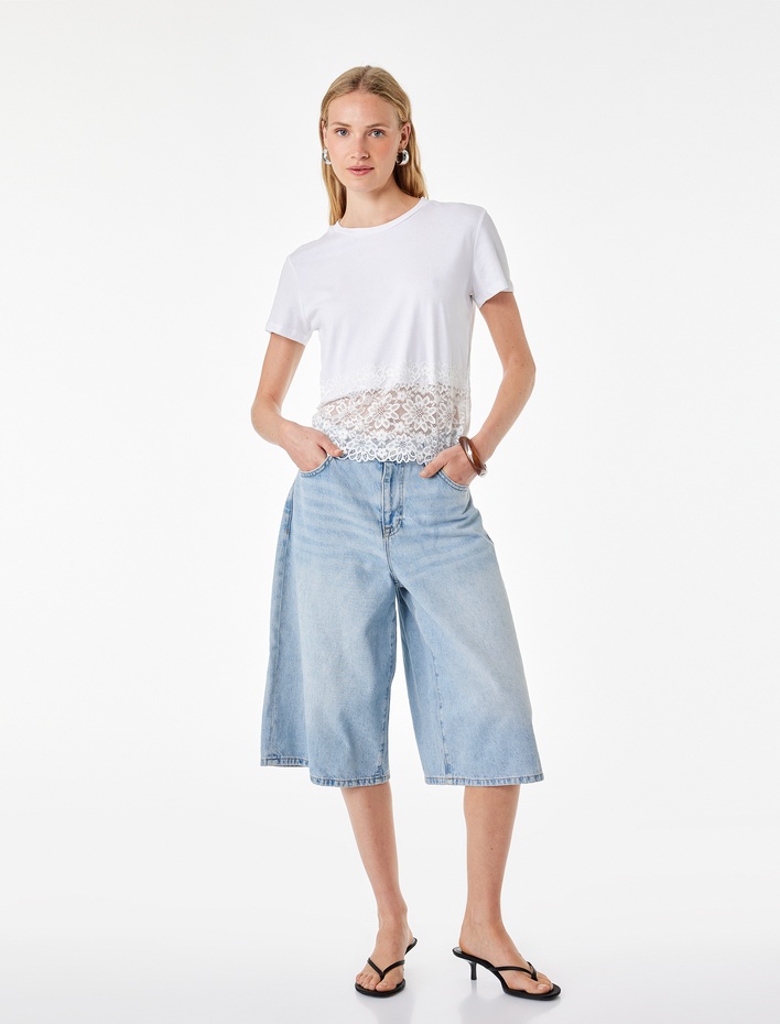  Pamuklu Slim Fit Dantel Detaylı Bisiklet Yaka Kısa Kollu Tişört