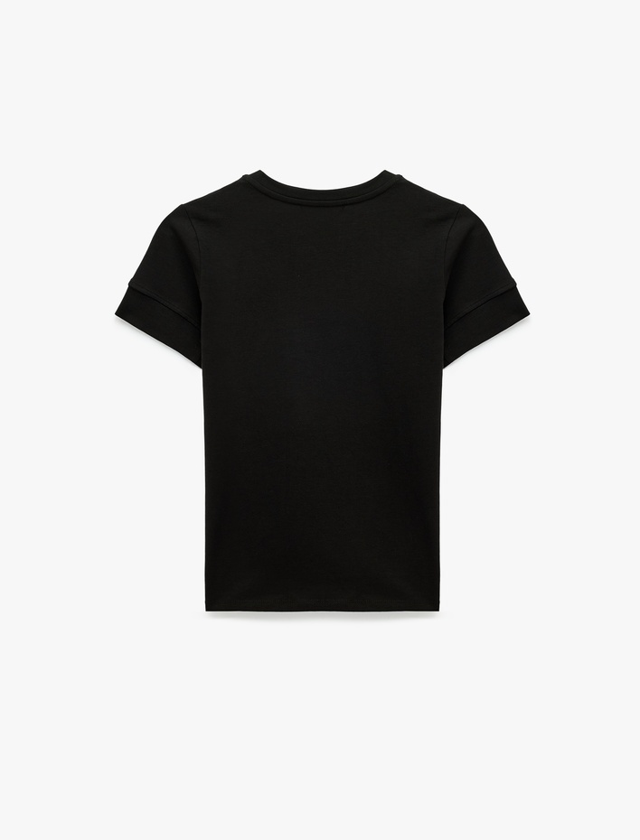  Pamuklu Slim Fit Kısa Kollu Bisiklet Yaka Basic Tişört