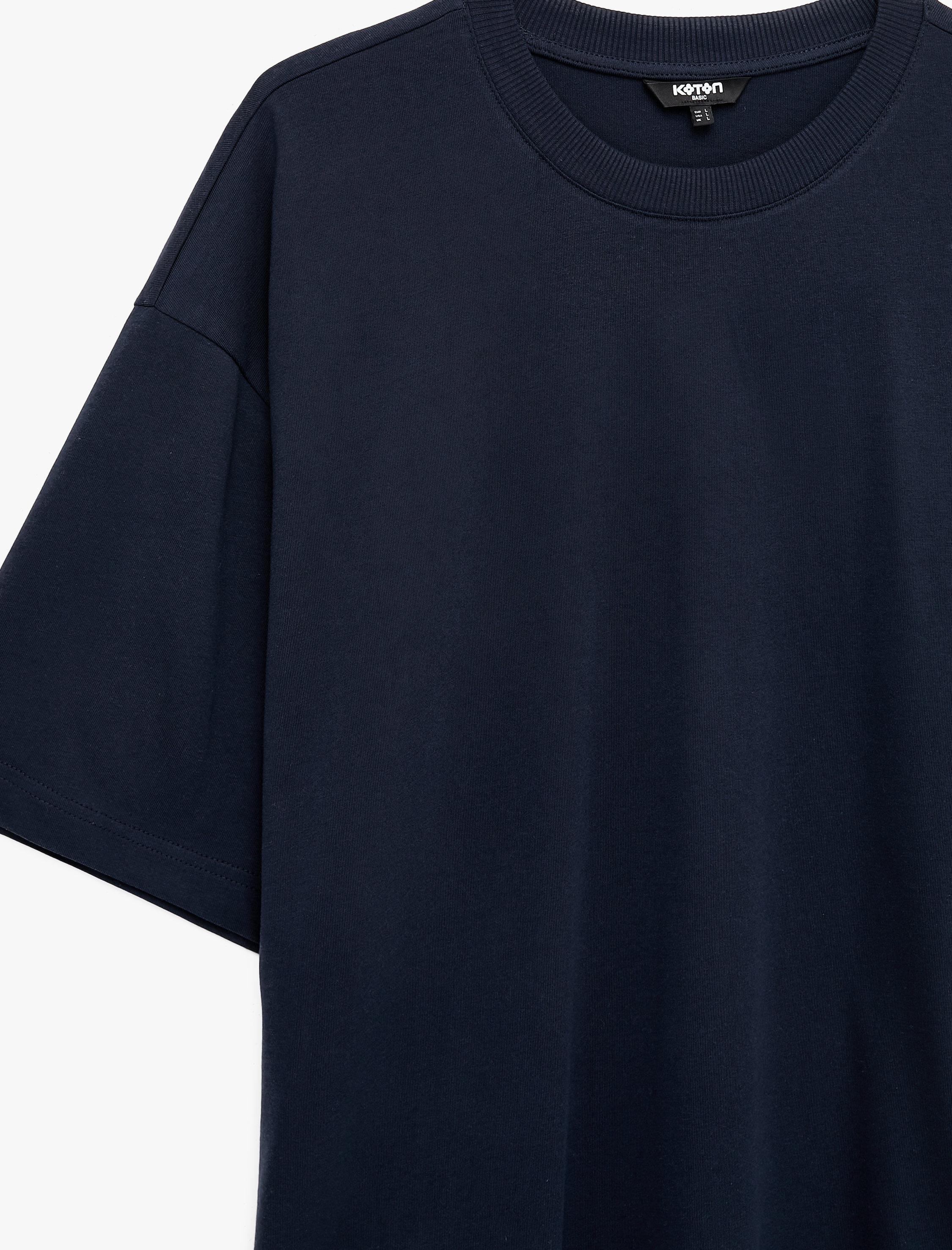   Pamuklu Kısa Kollu Bisiklet Yaka Basic Oversize Tişört