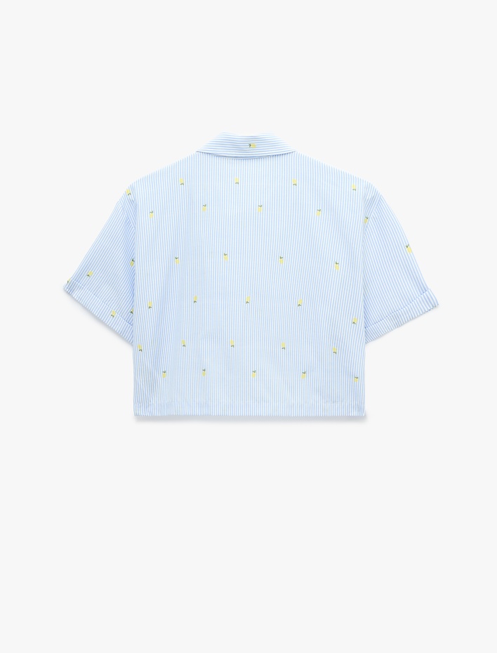  Koton X Sibil Çetinkaya - Kısa Kollu Limon İşleme Detaylı Çizgili Crop Poplin Gömlek