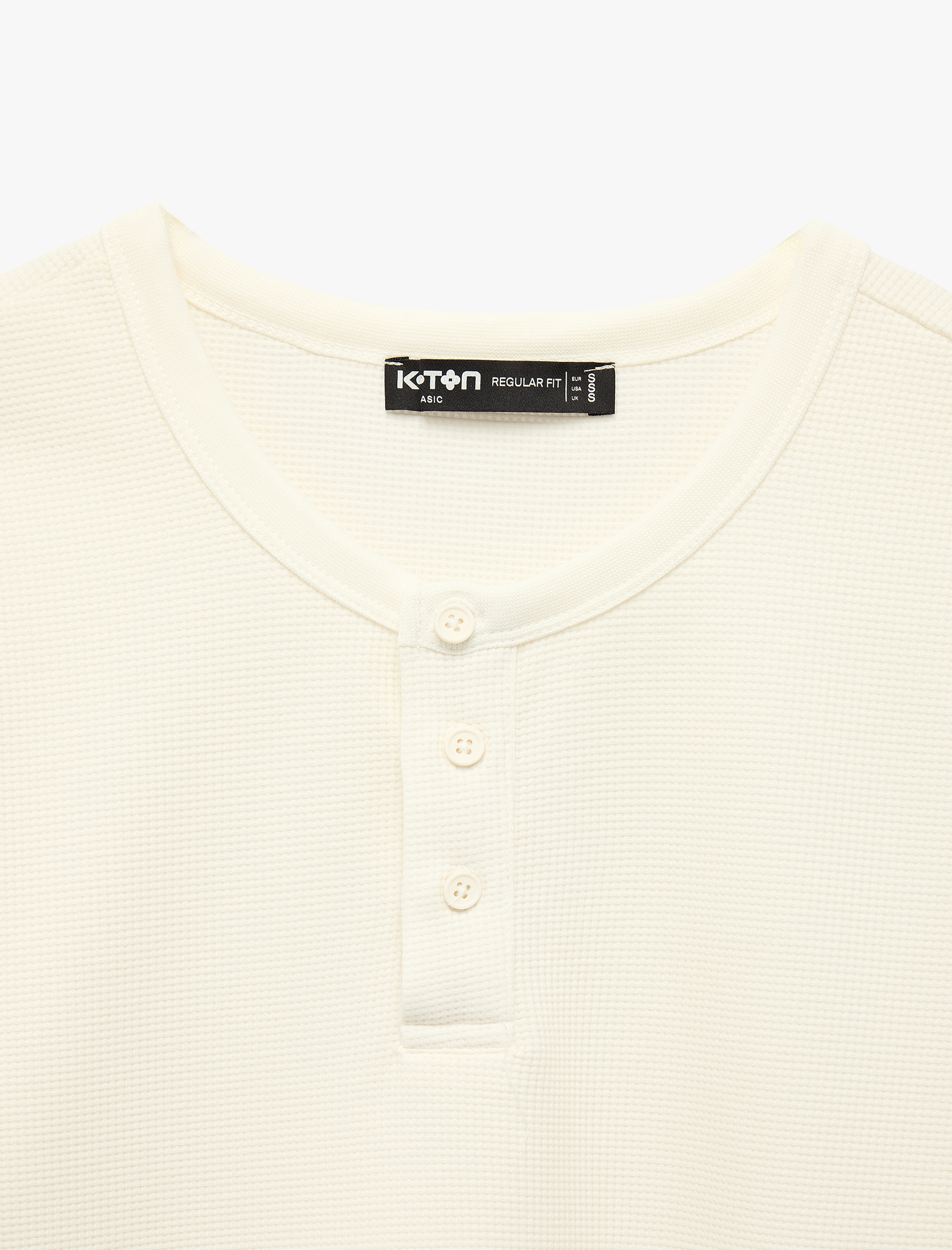   Regular Fit Waffle Dokulu Kısa Kollu Düğmeli Henley Yaka Tişört