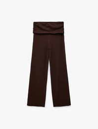 Bürümcük Kumaş Dokulu Belden Kat Detaylı Düz Bol Paça Pantolon