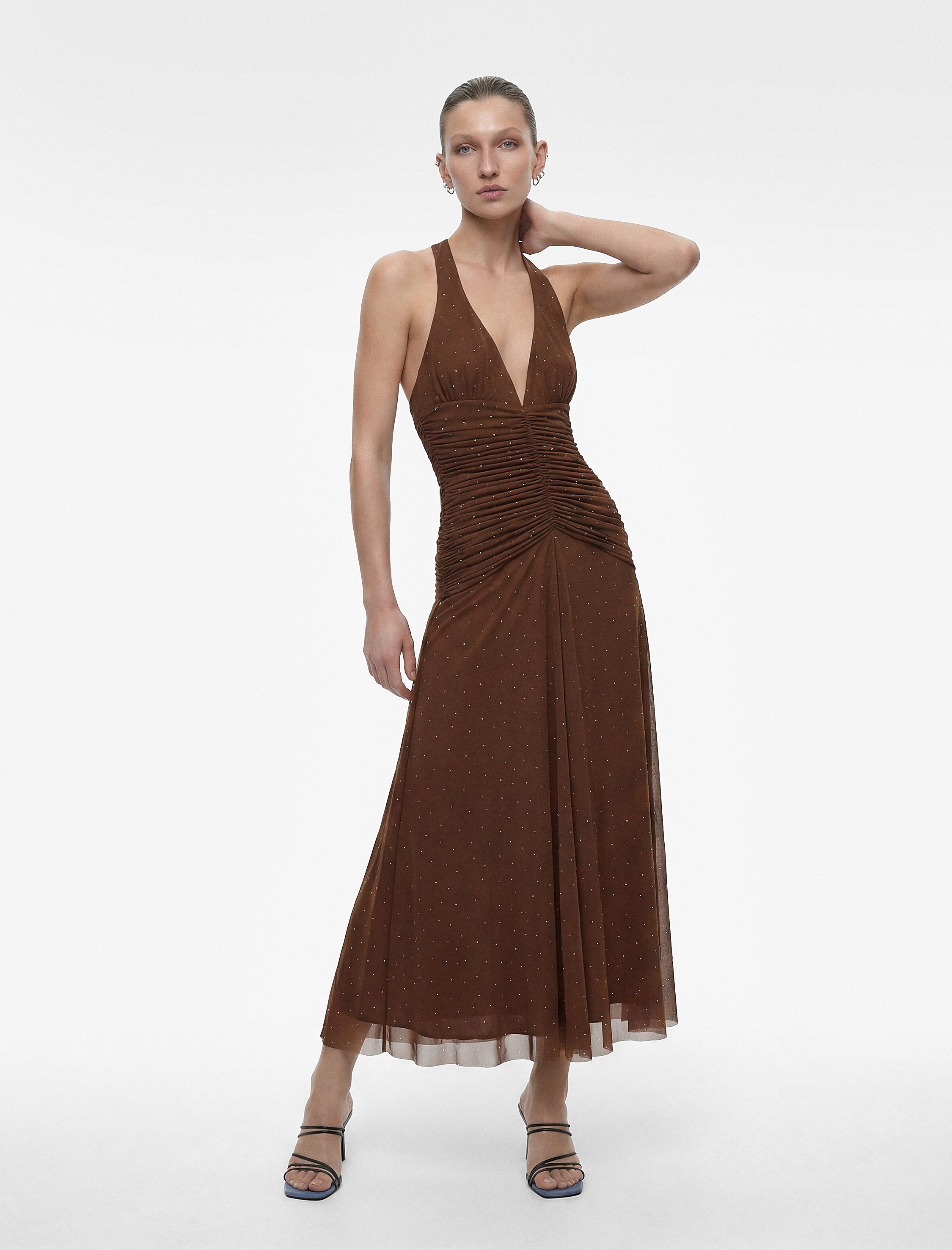   Derin V Yaka Kolsuz Drapeli Bodycon Tüllü Taşlı Abiye Elbise