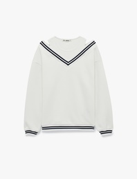 Üç İplik Şardonlu V Yaka Biyeli Atlet Detaylı Uzun Kollu Sweatshirt