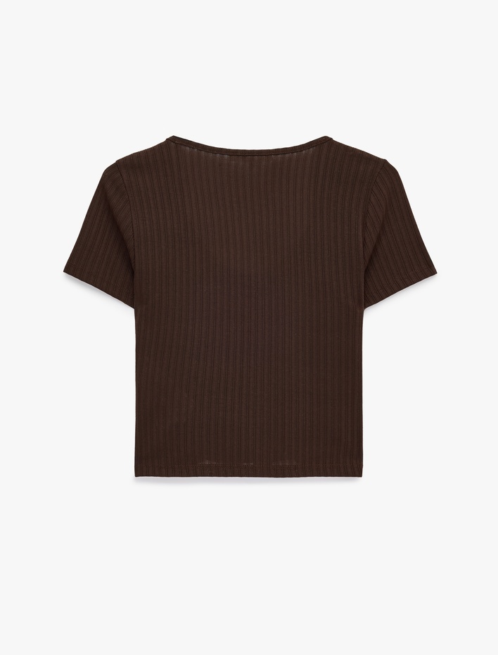  Kısa Kollu Slim Fit Düğmeli Kaşkorse Dantel Detaylı Bisiklet Yaka Tişört