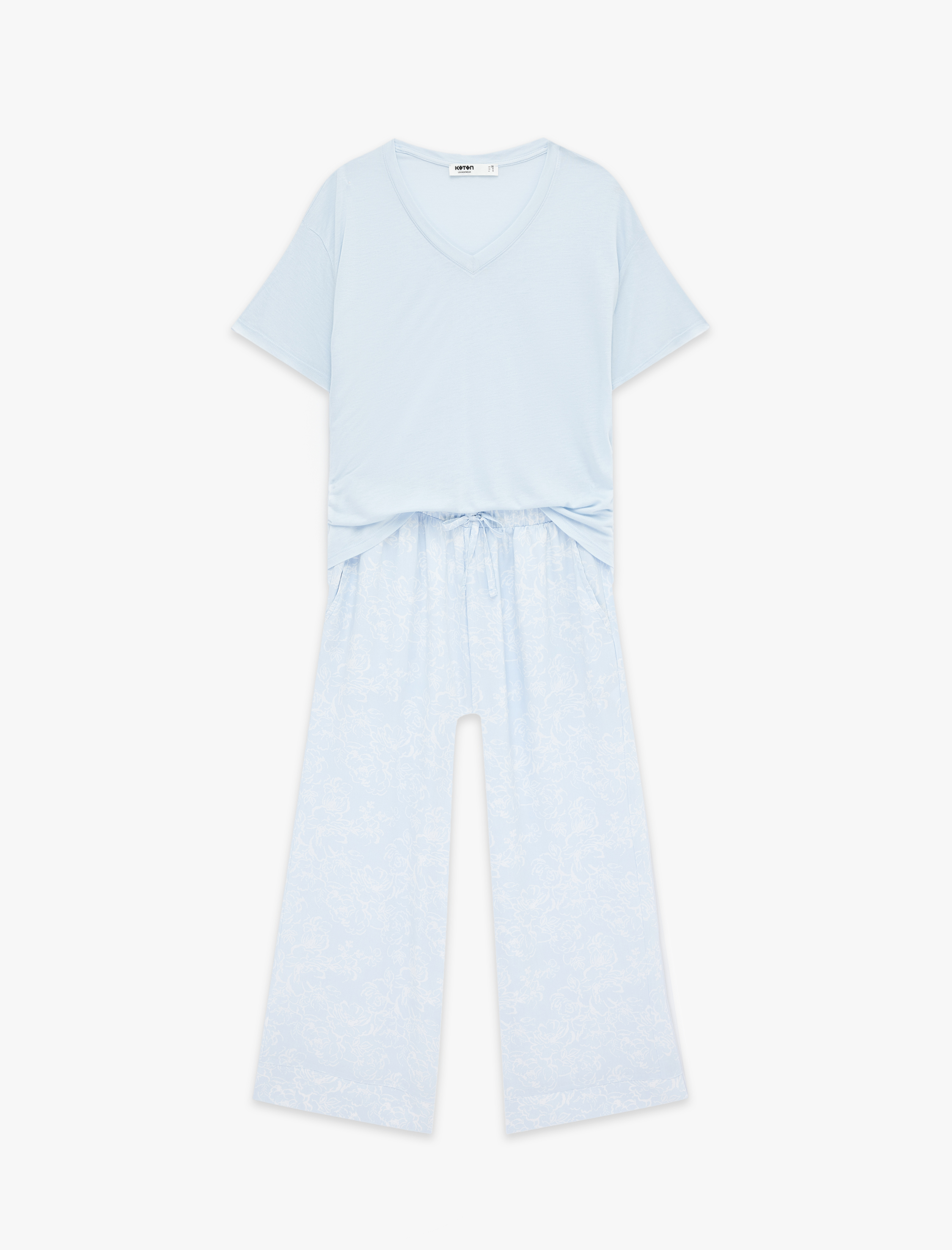   Viskon Kumaş Rahat Kesim V Yaka Kısa Kollu Pijama Takımı