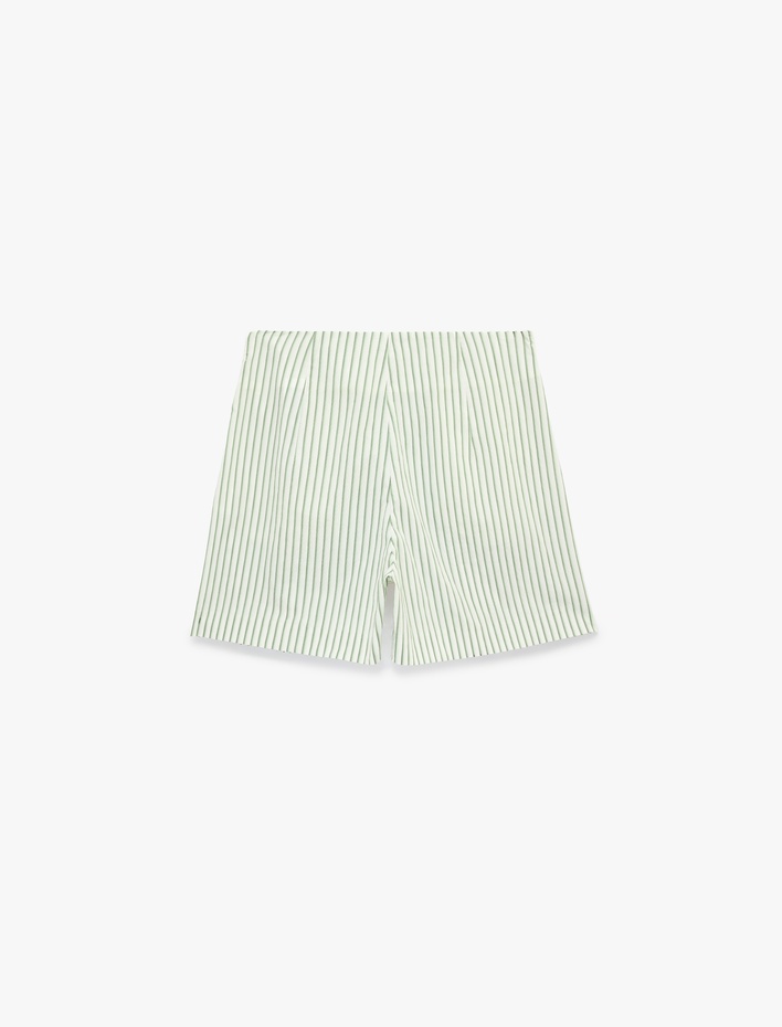  Koton X Sibil Çetinkaya - Slim Fit Çapraz Bağlama Detaylı Fiyonklu Çizgili Poplin Mini Mikro Şort