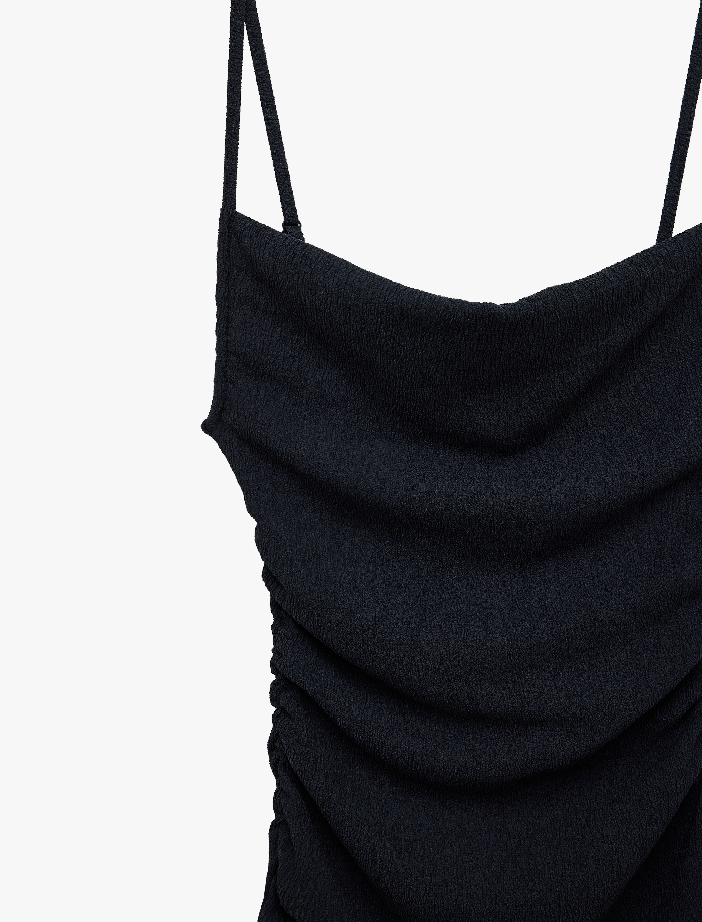   Bürümcük Kumaş Dokulu Slim Fit Drapeli Yırtmaçlı İnce Askılı Midi Kalem Elbise