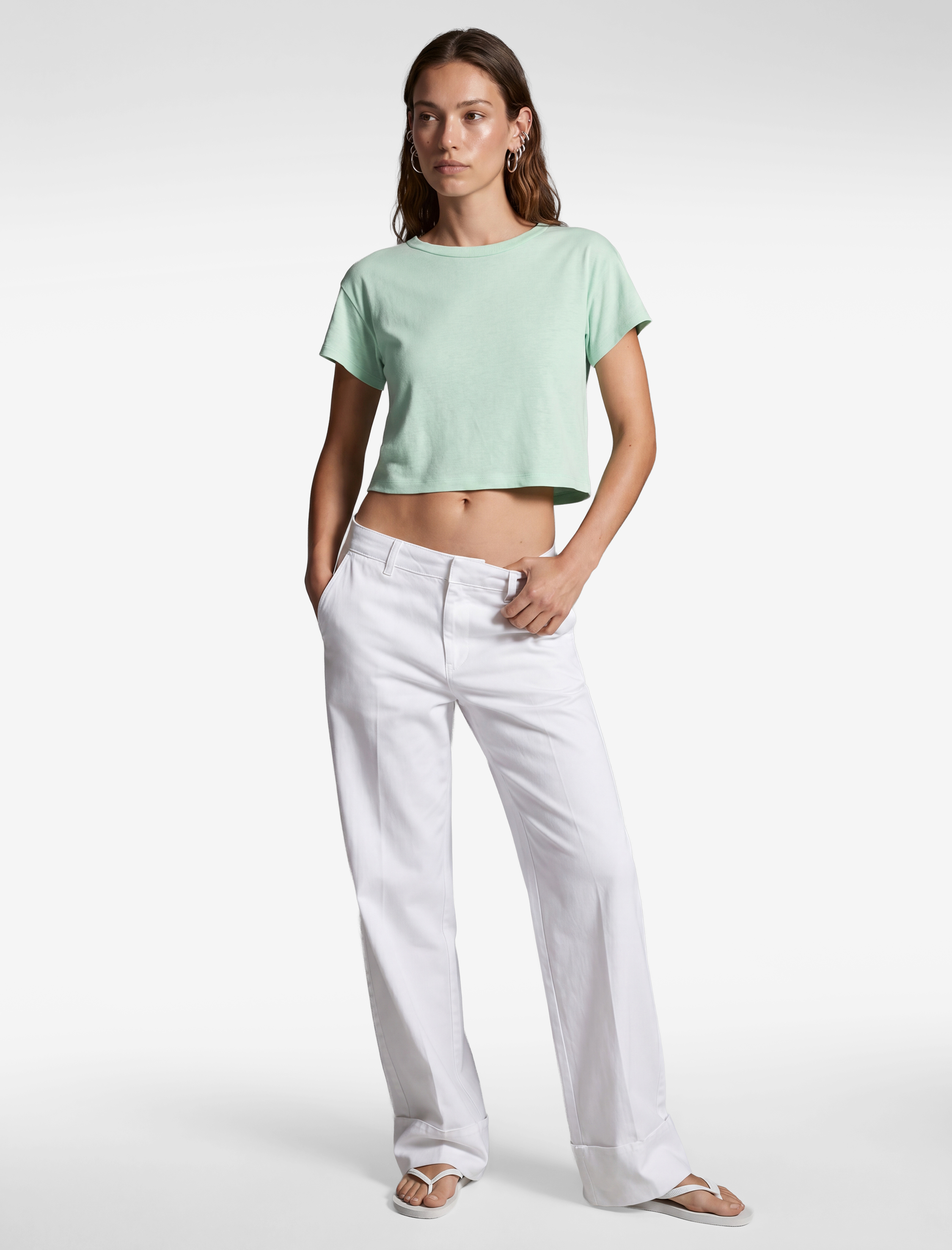   Koton X Sibil Çetinkaya - Yarı Transparan Slim Fit Kısa Kollu Bisiklet Yaka Tişört