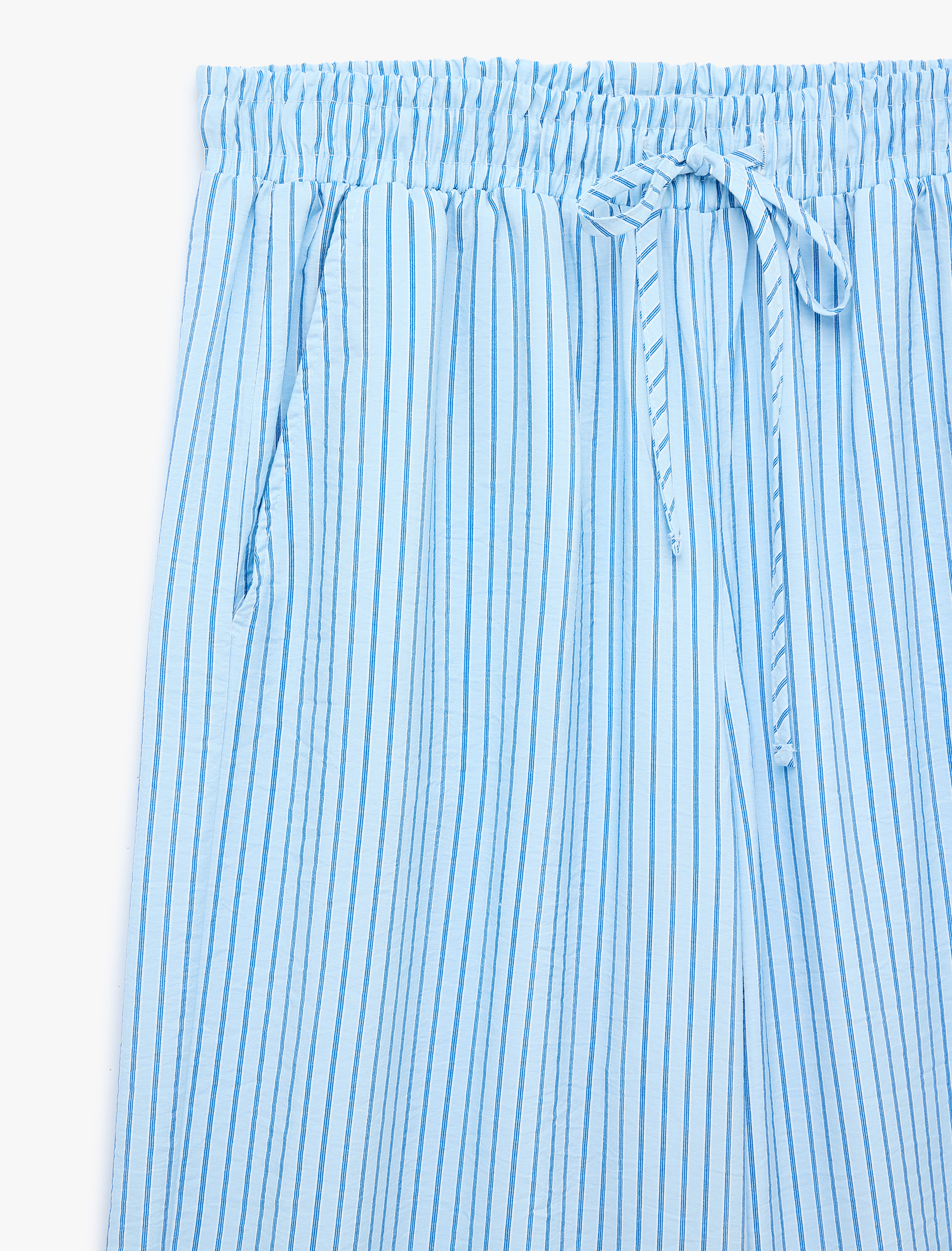  Cep Detaylı Viskon Kumaş Normal Bel Bağcıklı Geniş Paça Çizgili Pijama Pantolon