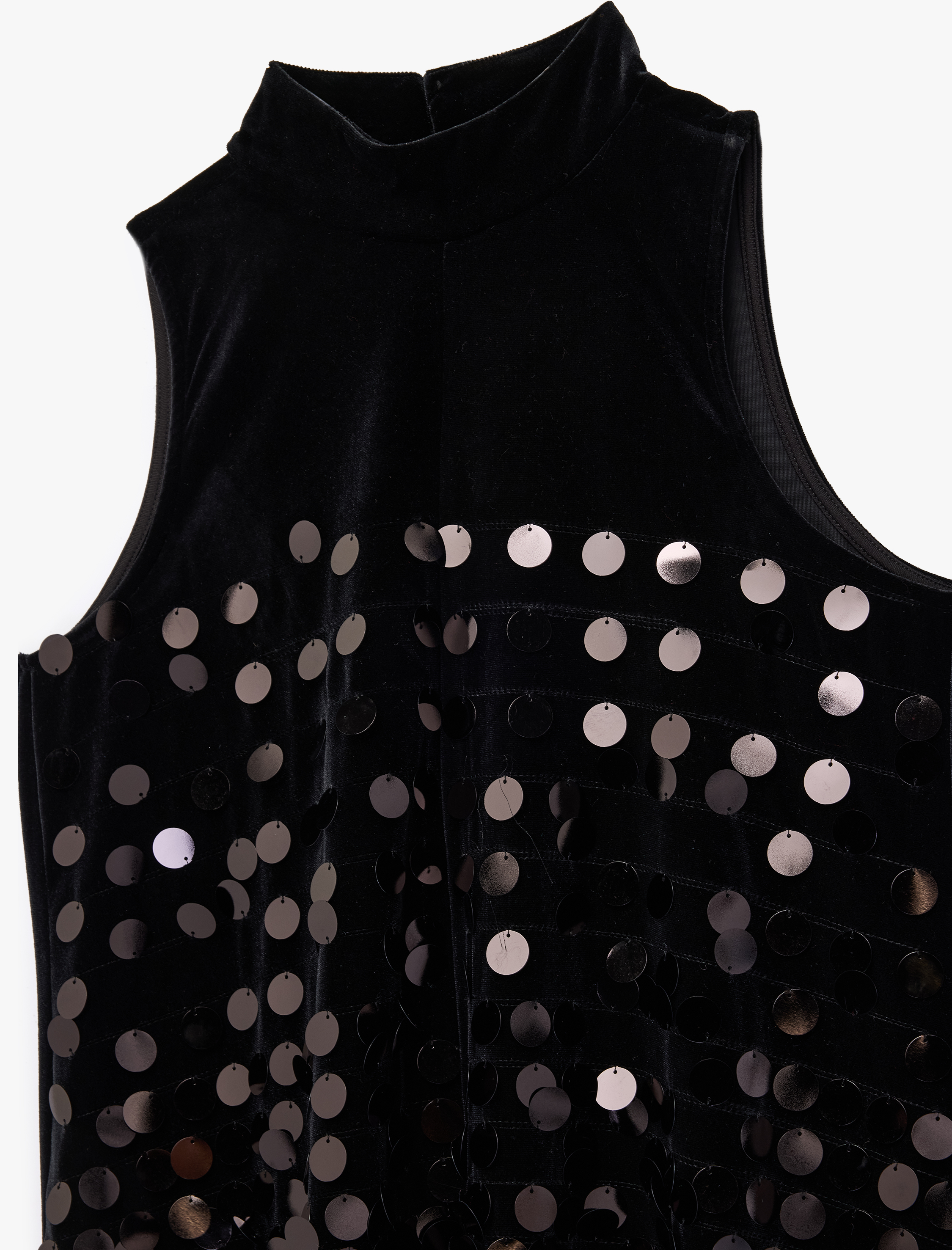   Kolsuz Pul Payet İşlemeli Mini Halter Yaka Kadife Elbise