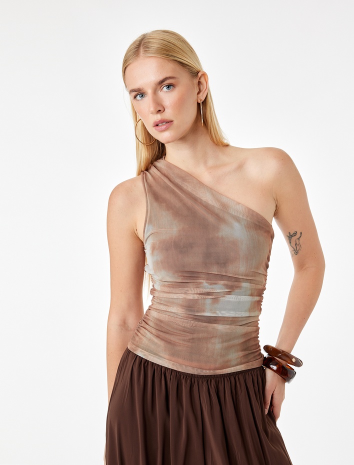  Batik Desenli Drapeli Tül Slim Fit Tek Omuz Bluz