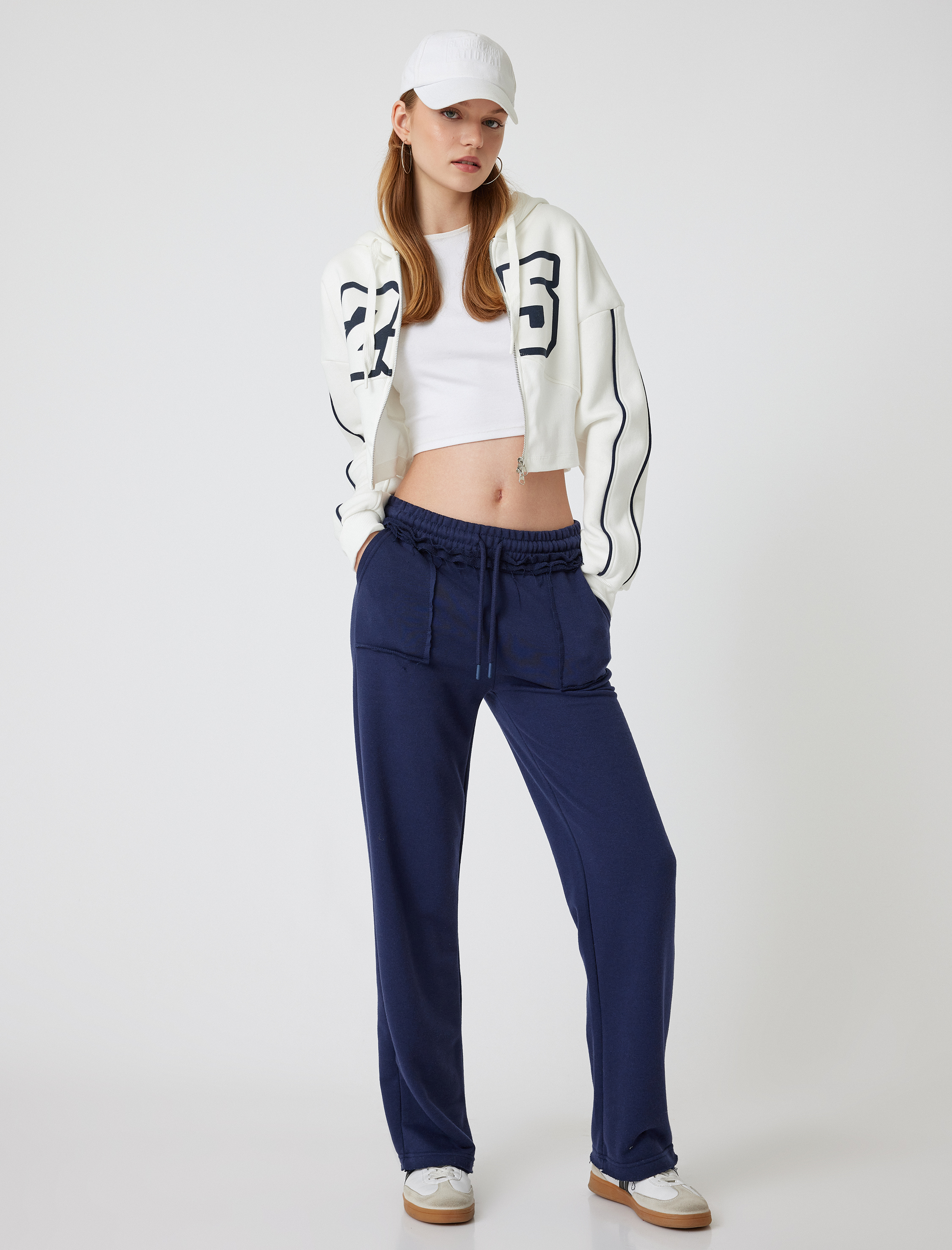   Şardonlu Crop Sweatshirt Kapüşonlu Fermuarlı Korse Detaylı Kolej Baskılı Cepli