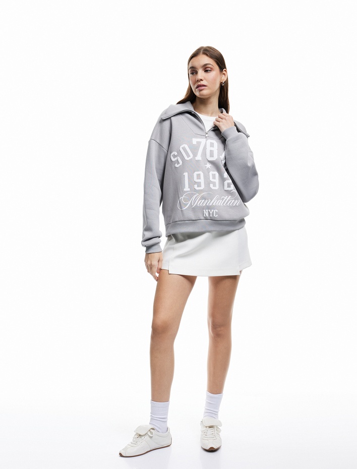  Baskılı Uzun Kollu Şardonlu Yarım Fermuarlı Sweatshirt