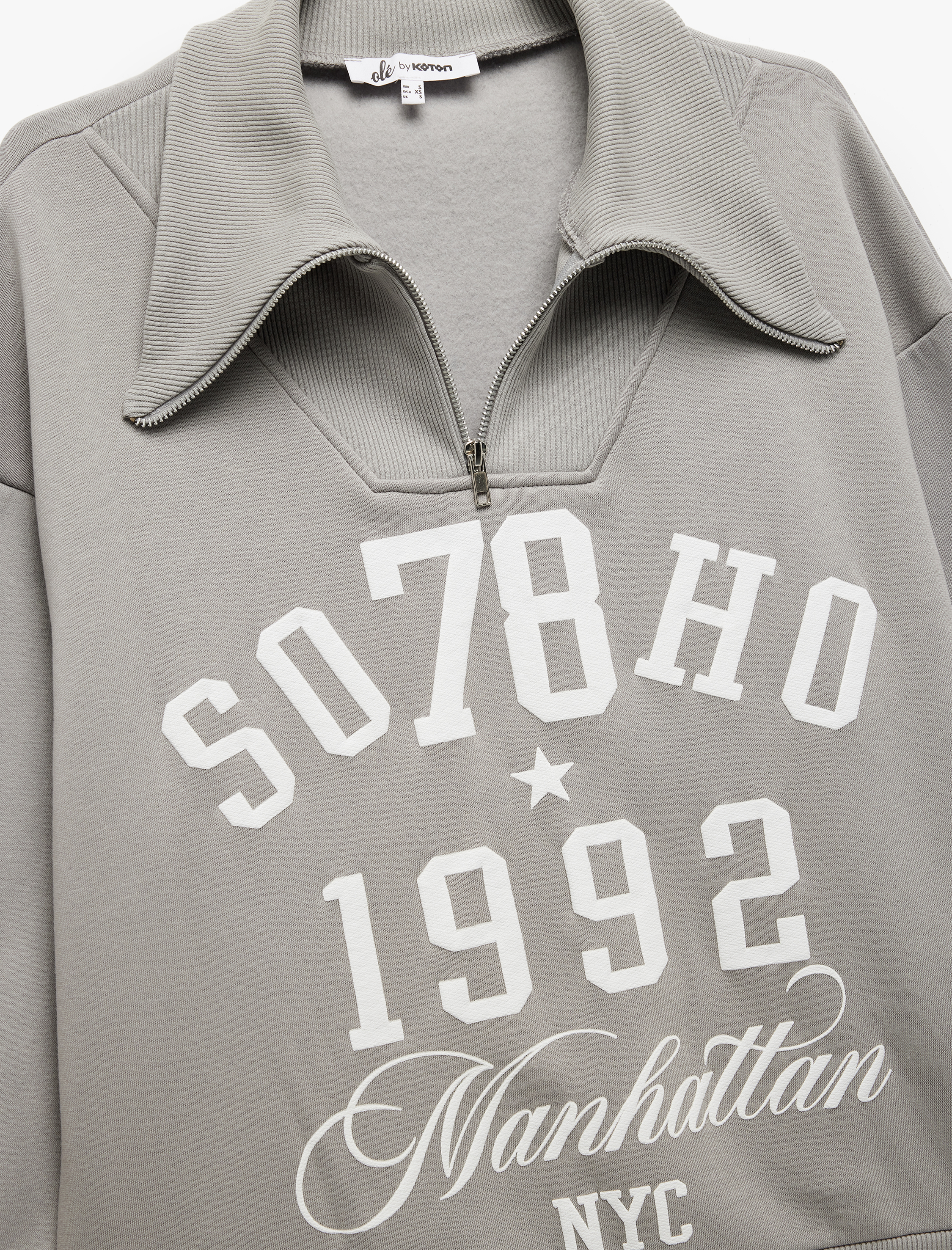   Baskılı Uzun Kollu Şardonlu Yarım Fermuarlı Sweatshirt