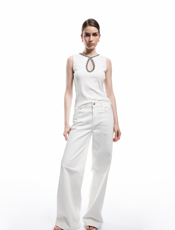  Pamuklu Slim Fit Renk Kontrastlı Pencere Detaylı Kroşe Detaylı Kolsuz Tişört