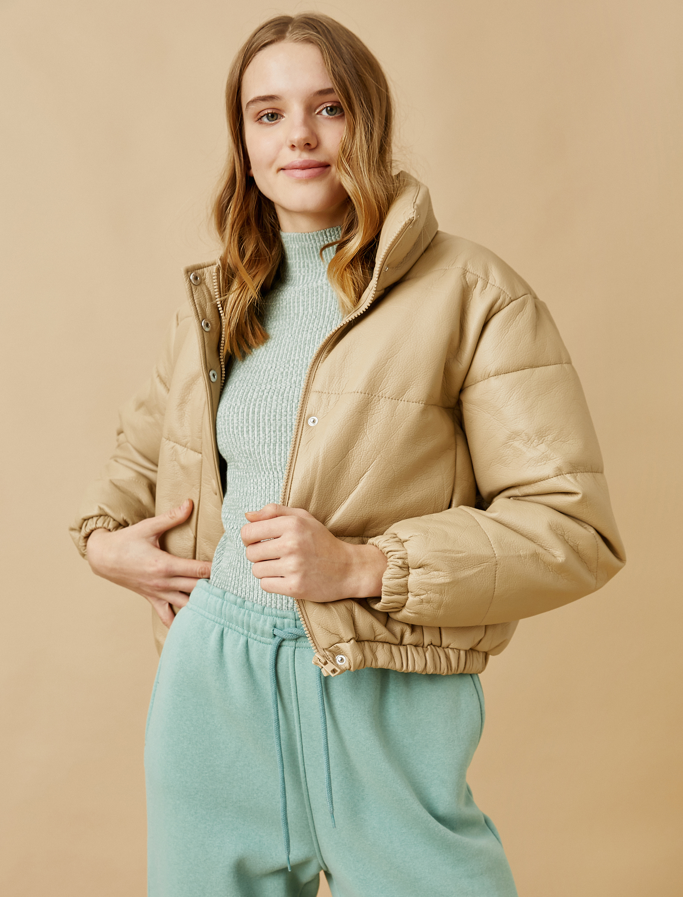   Fermuarlı Deri Görünümlü Puffer Ceket