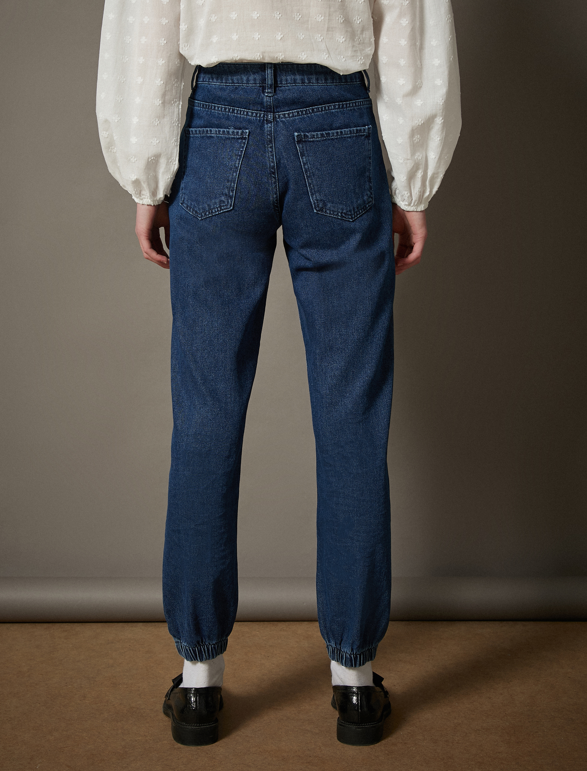   Jogger Jean - Yüksek Bel Rahat Kesim Paçası Lastikli Pantolon