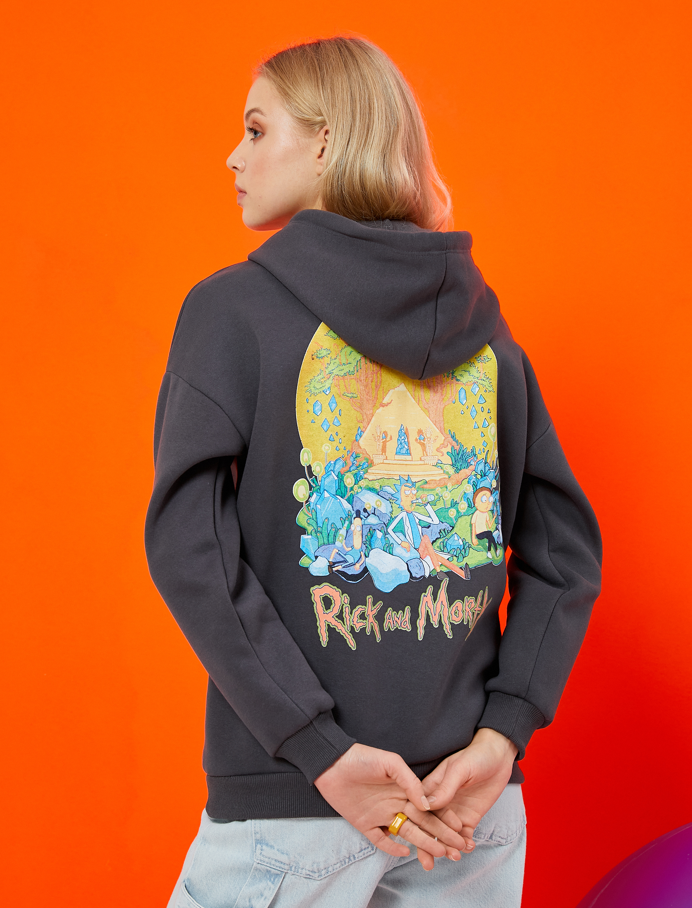   Oversize Rick and Morty Lisanslı Baskılı Sweatshirt İçi Polarlı