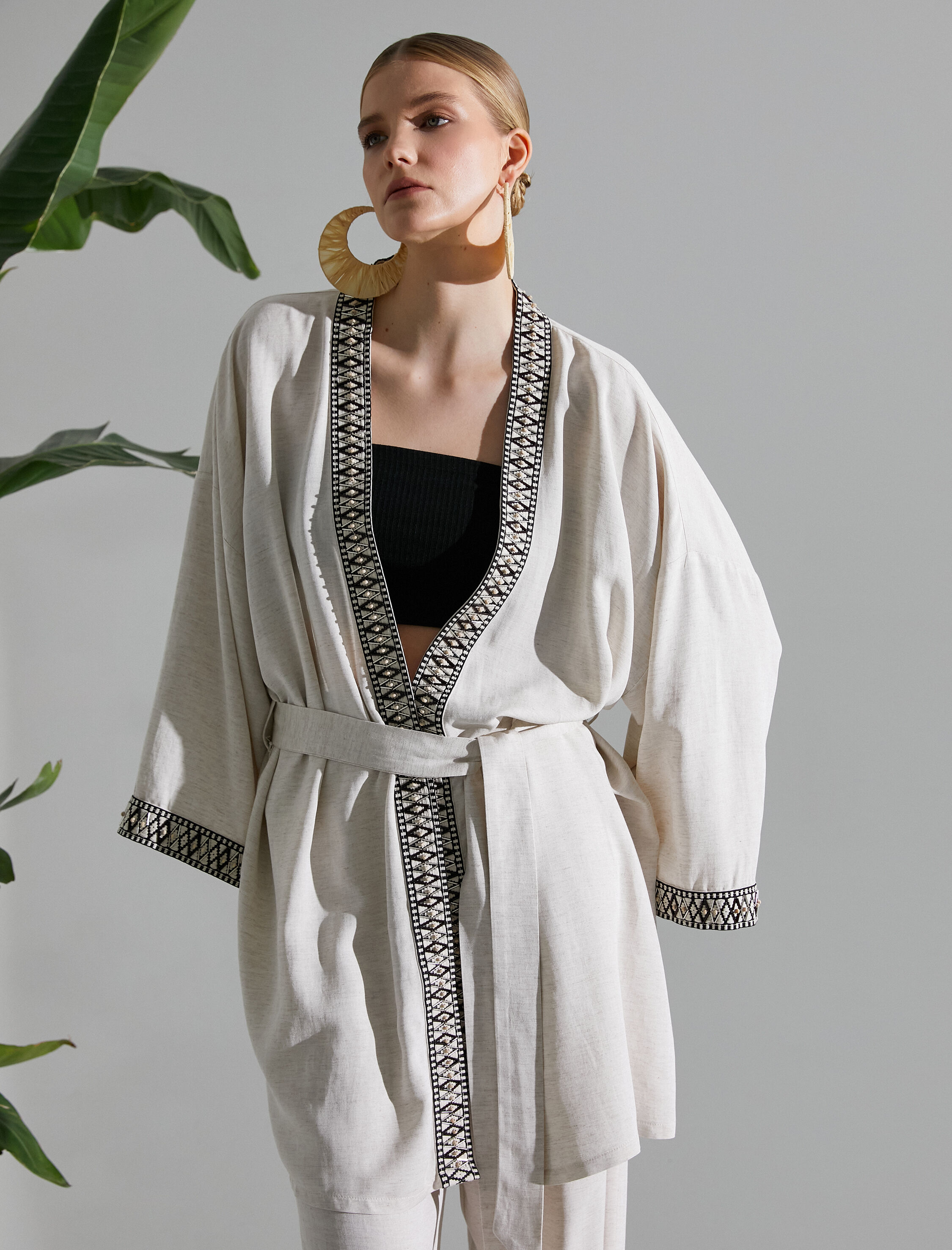   Kuşaklı Kimono Etnik Nakışlı