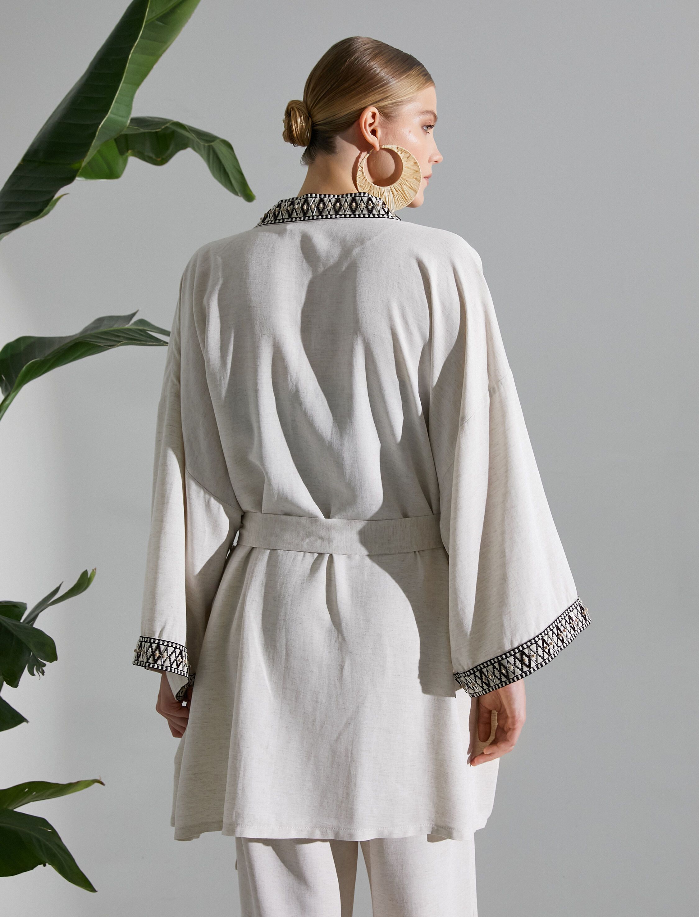   Kuşaklı Kimono Etnik Nakışlı