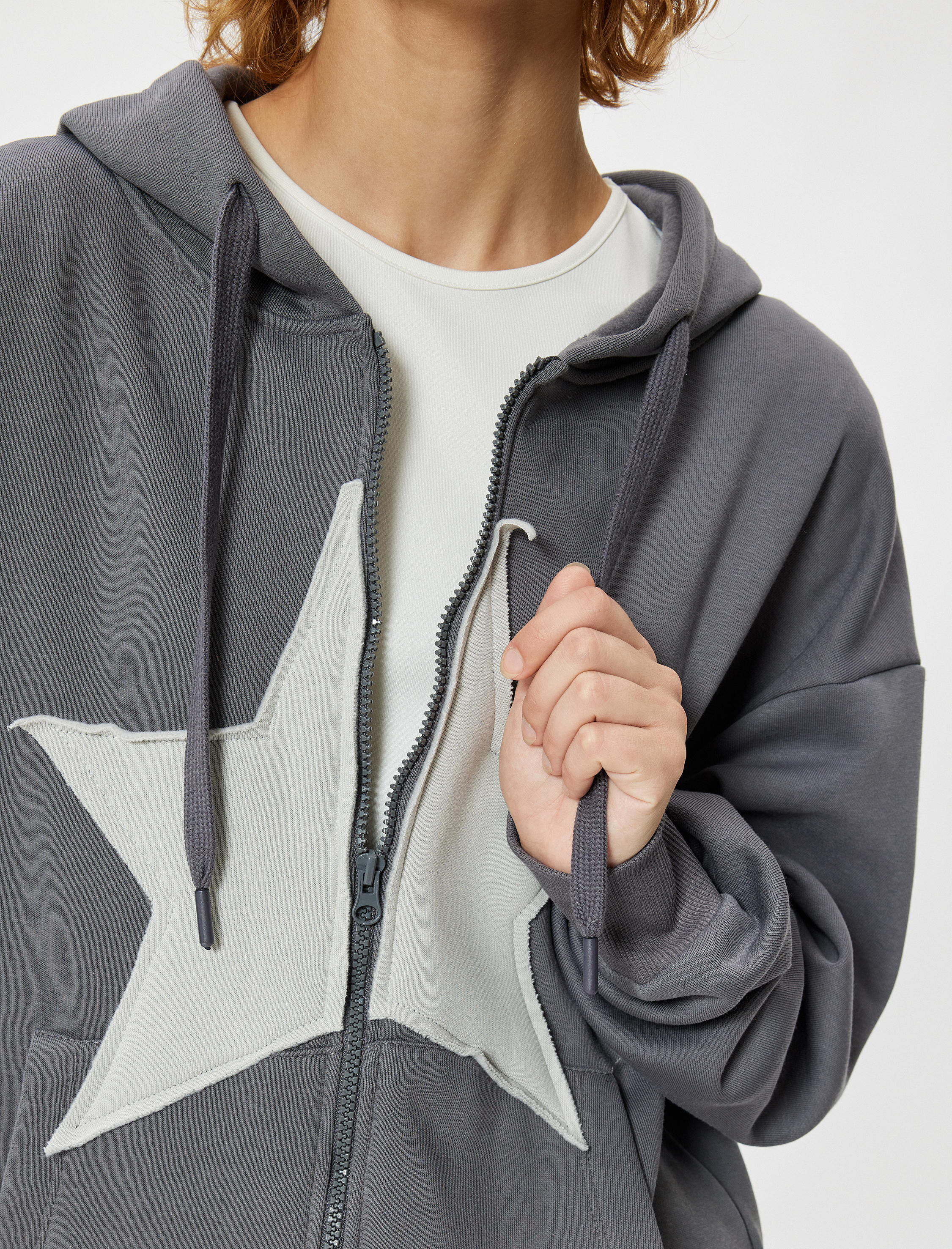   Şardonlu Oversize Fermuarlı Sweatshirt Yıldız İşlemeli Kanguru Cepli