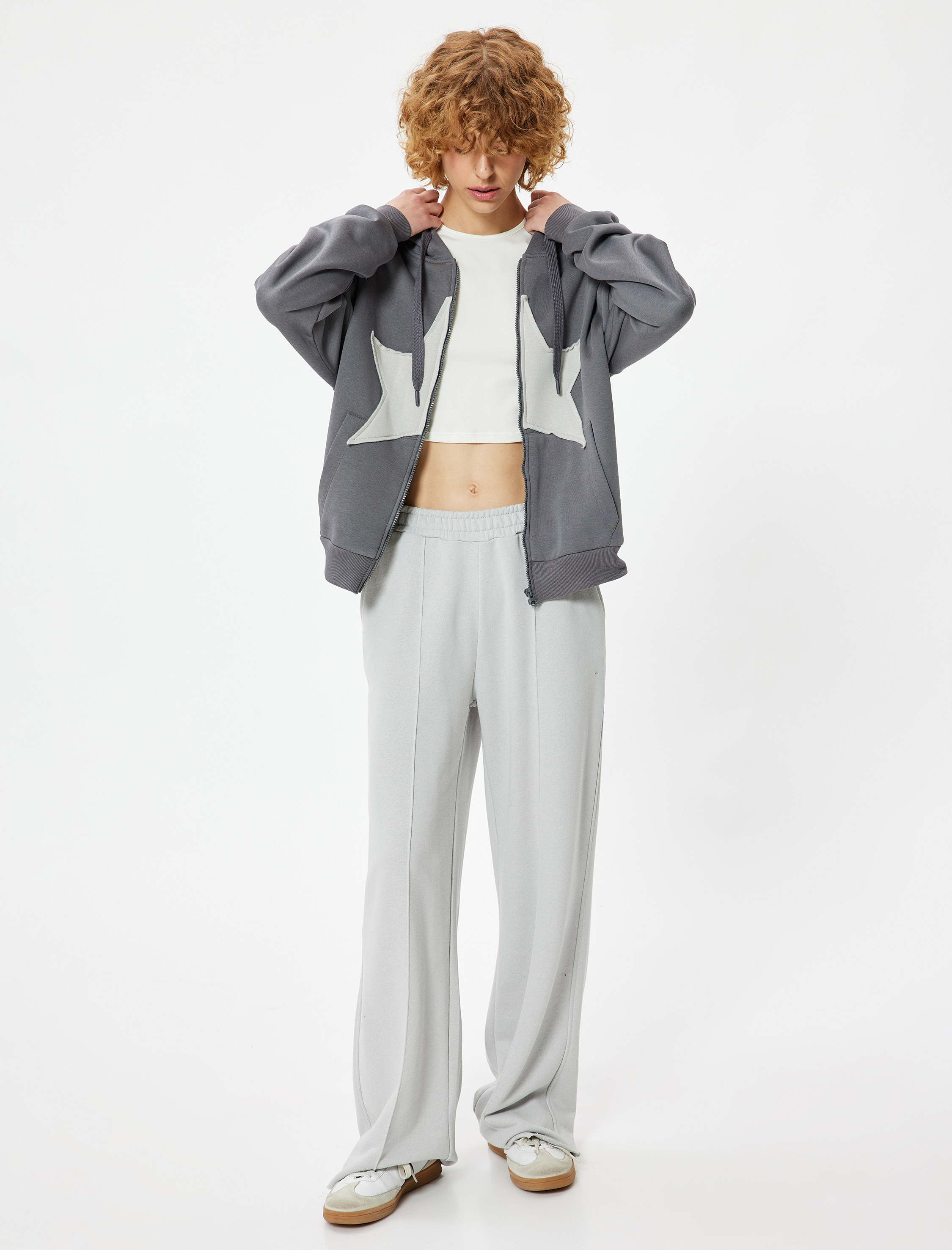   Şardonlu Oversize Fermuarlı Sweatshirt Yıldız İşlemeli Kanguru Cepli