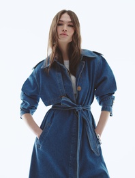 Uzun Kollu Cepli Klasik Yaka Kemer Detaylı Denim Trençkot
