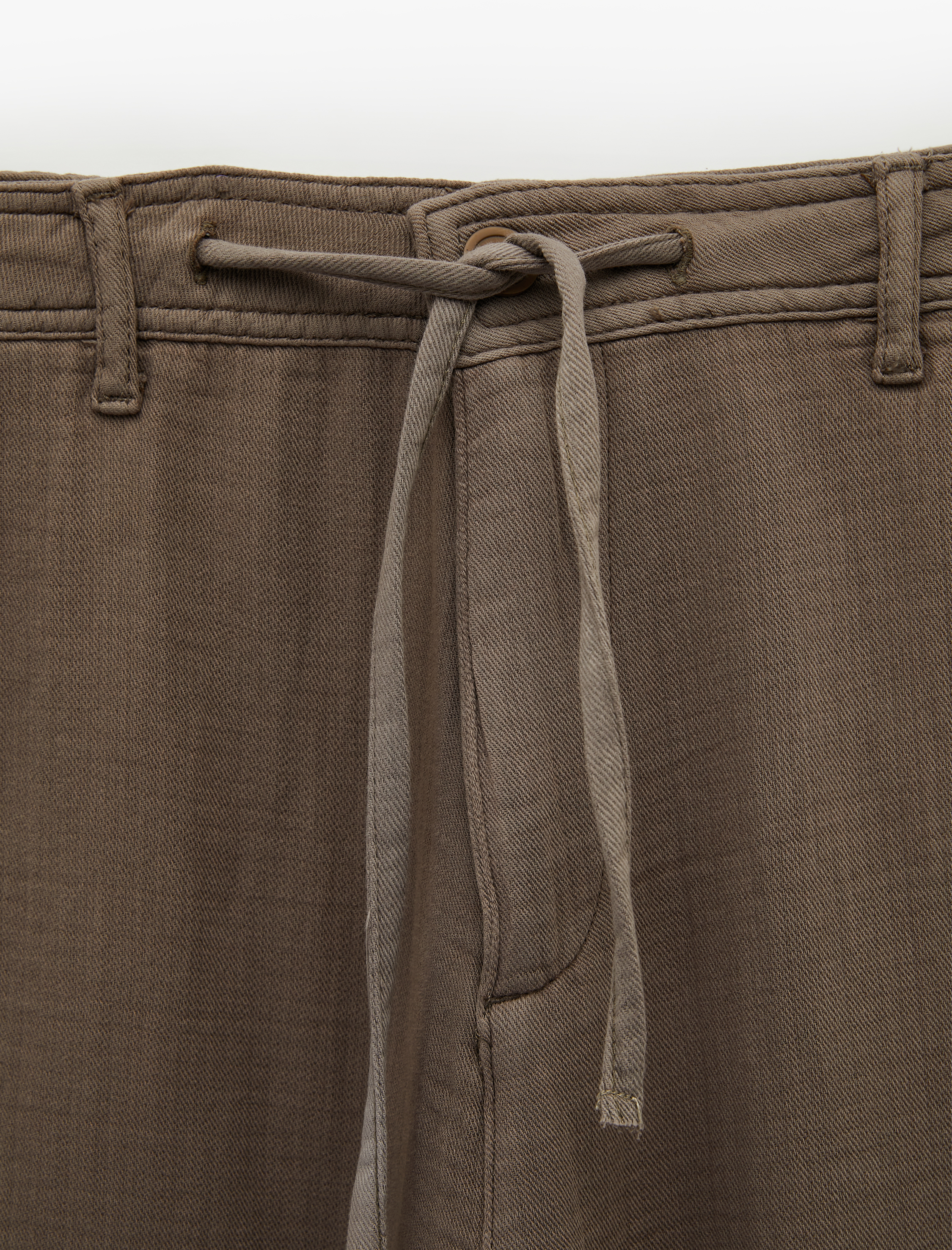   Pamuklu Cepli Straight Fit Beli Bağcıklı Düğmeli Pantolon