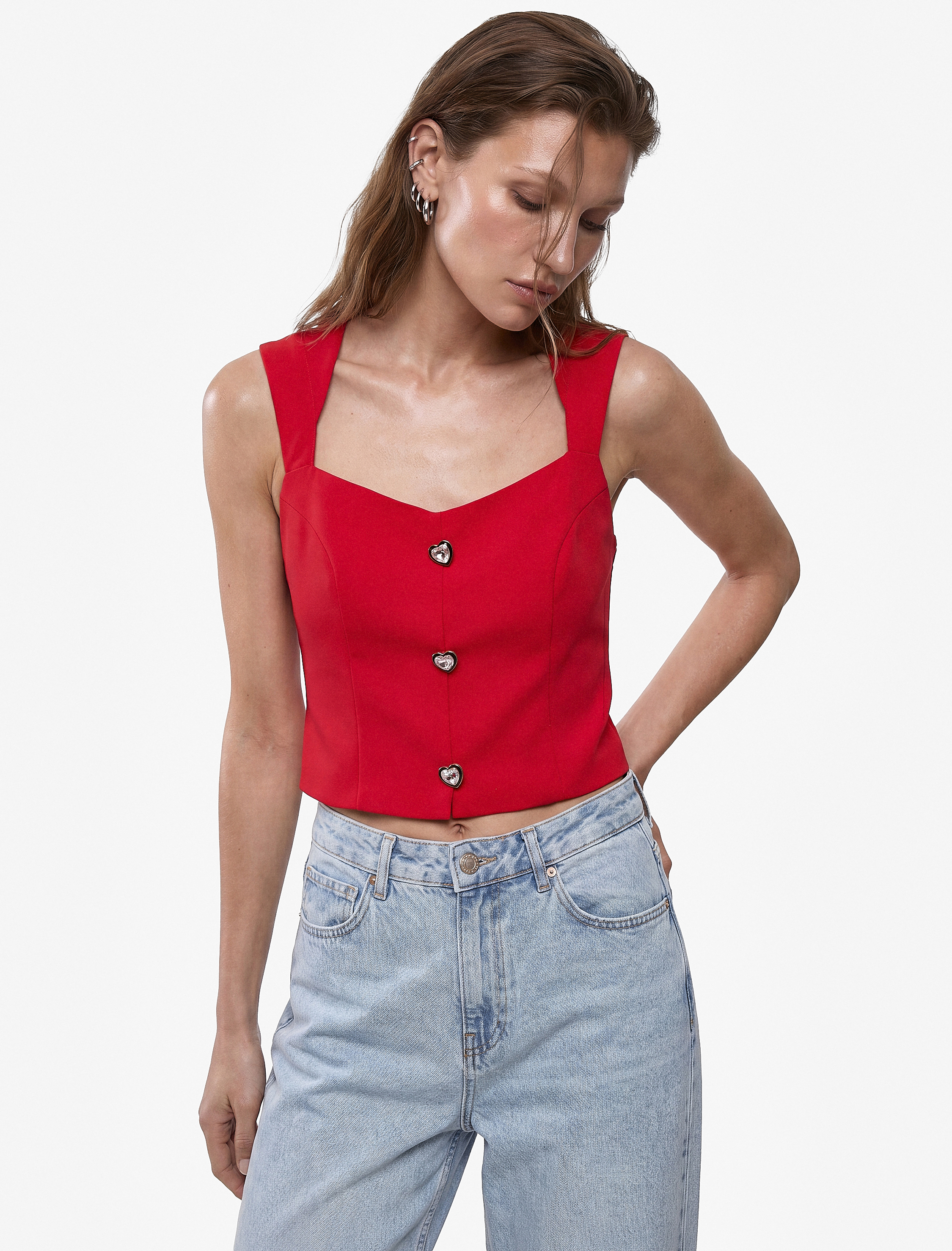   Arkadan Fermuarlı Mücevher Kalp Düğmeli Kare Yaka Kolsuz Crop Bluz