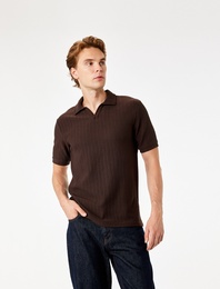 Regular Fit Kısa Kollu Dokulu Polo Yaka Tişört