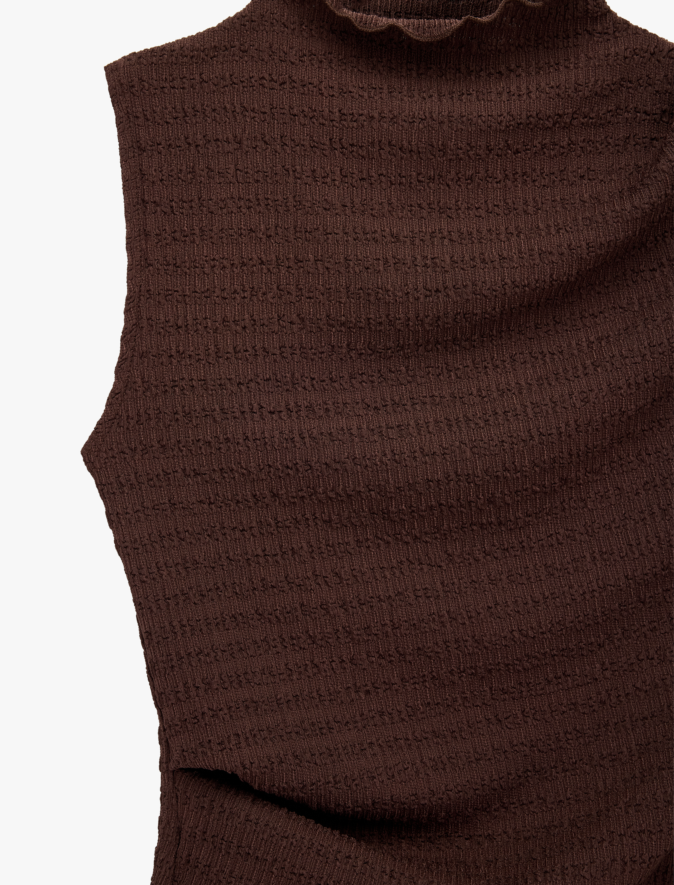   Bürümcük Kumaş Dokulu Slim Fit Asimetrik Kesim Drape Detaylı Dik Yaka Kolsuz Bluz