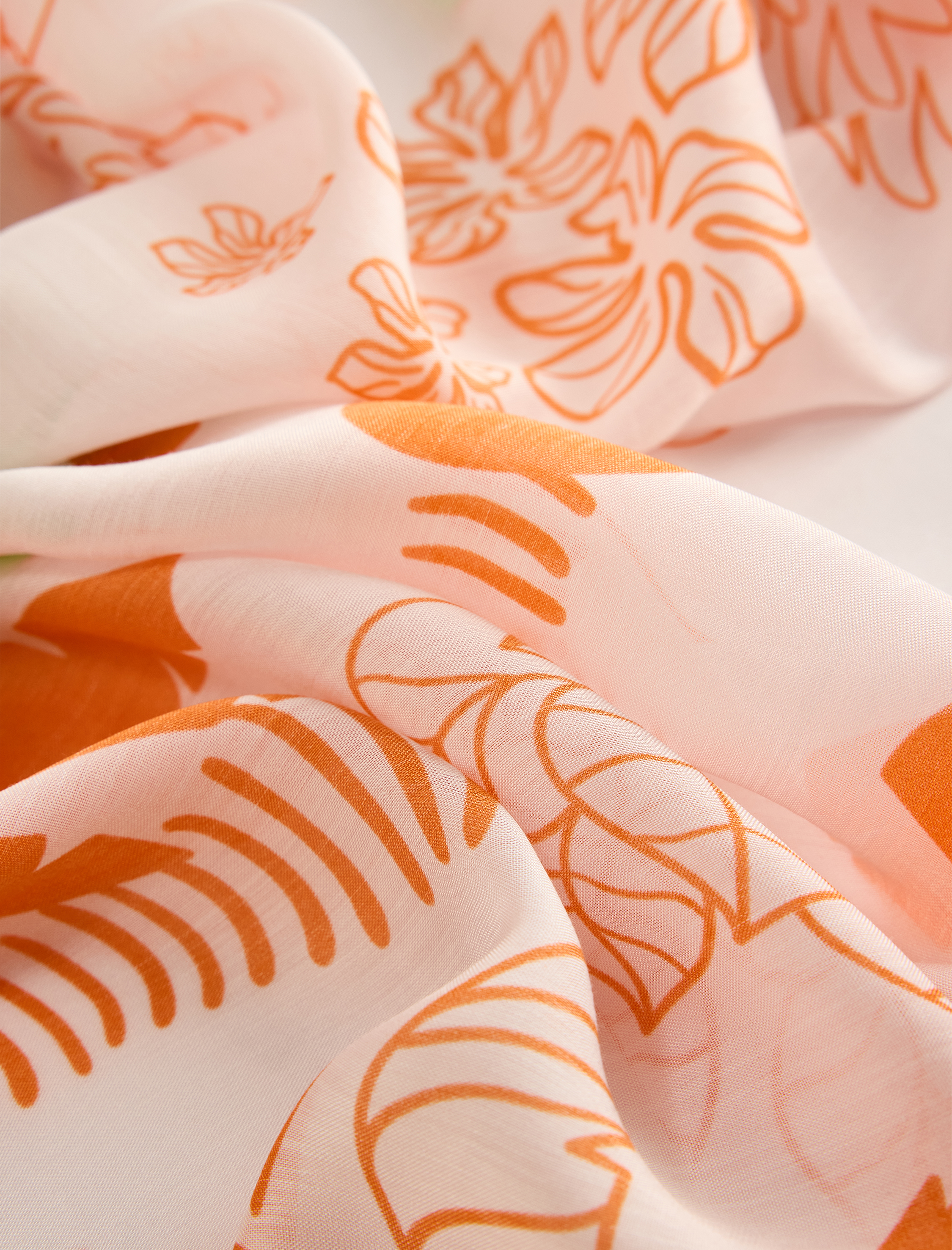  Kadın Viskon Kumaş Çiçek Desenli Kare Fular Bandana