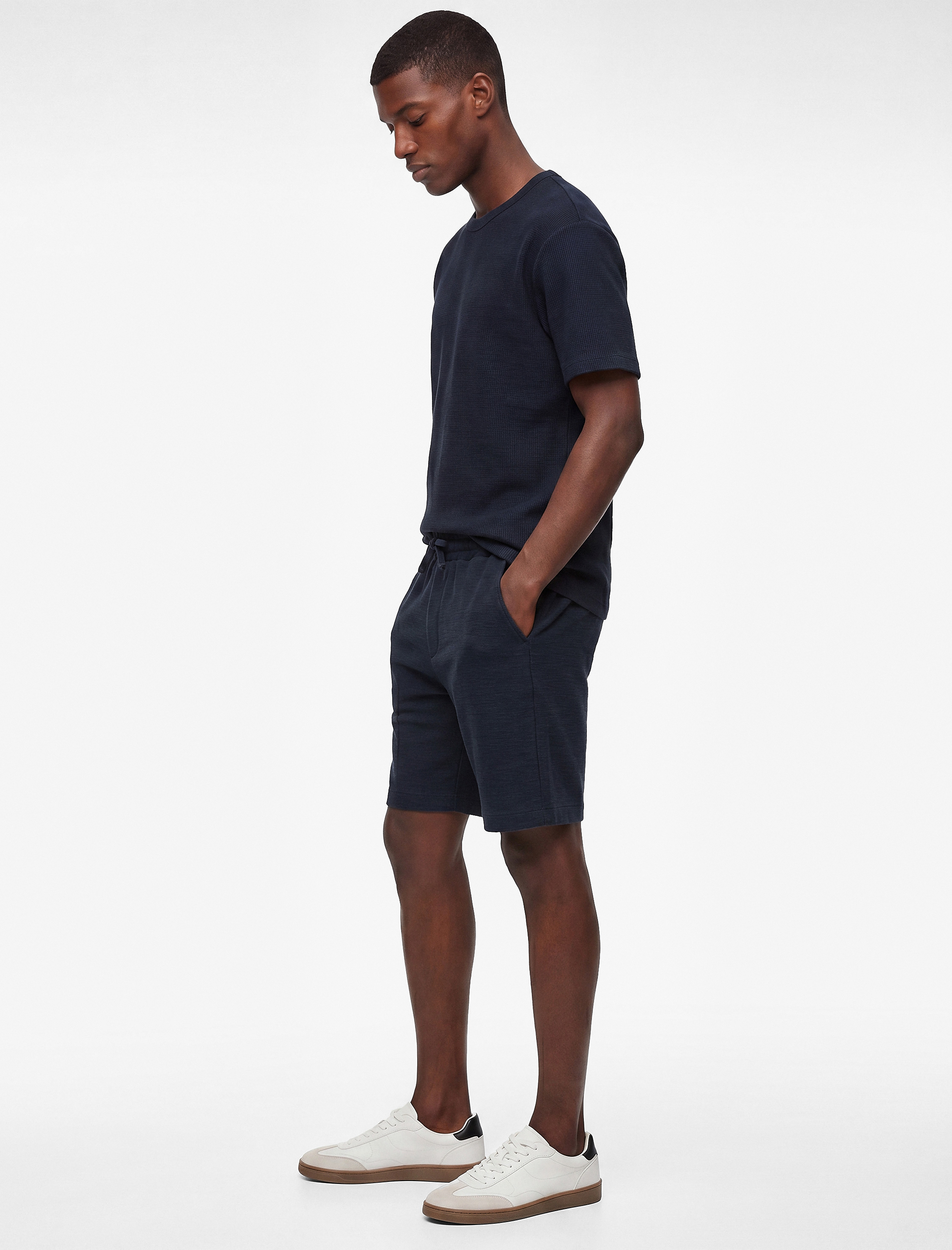   Regular Fit Cepli Bermuda Beli Bağcıklı Şort