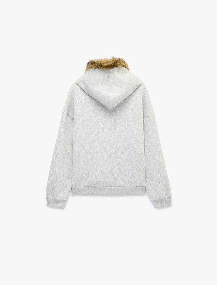  Baskılı Şardonlu Kanguru Cepli Suni Kürklü Kapüşonlu Sweatshirt