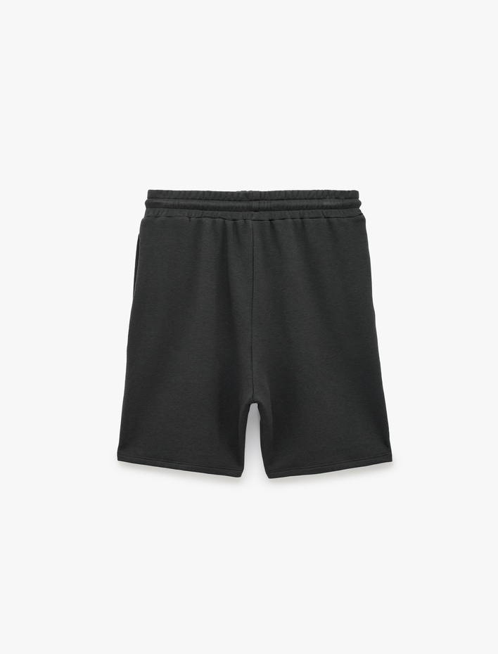  Modal Karışımlı Cepli Straight Fit Beli Bağcıklı Spor Şort