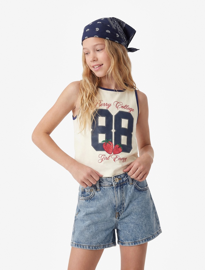 Kız Çocuk Yıldız Detaylı Cepli Pamuklu Denim Şort
