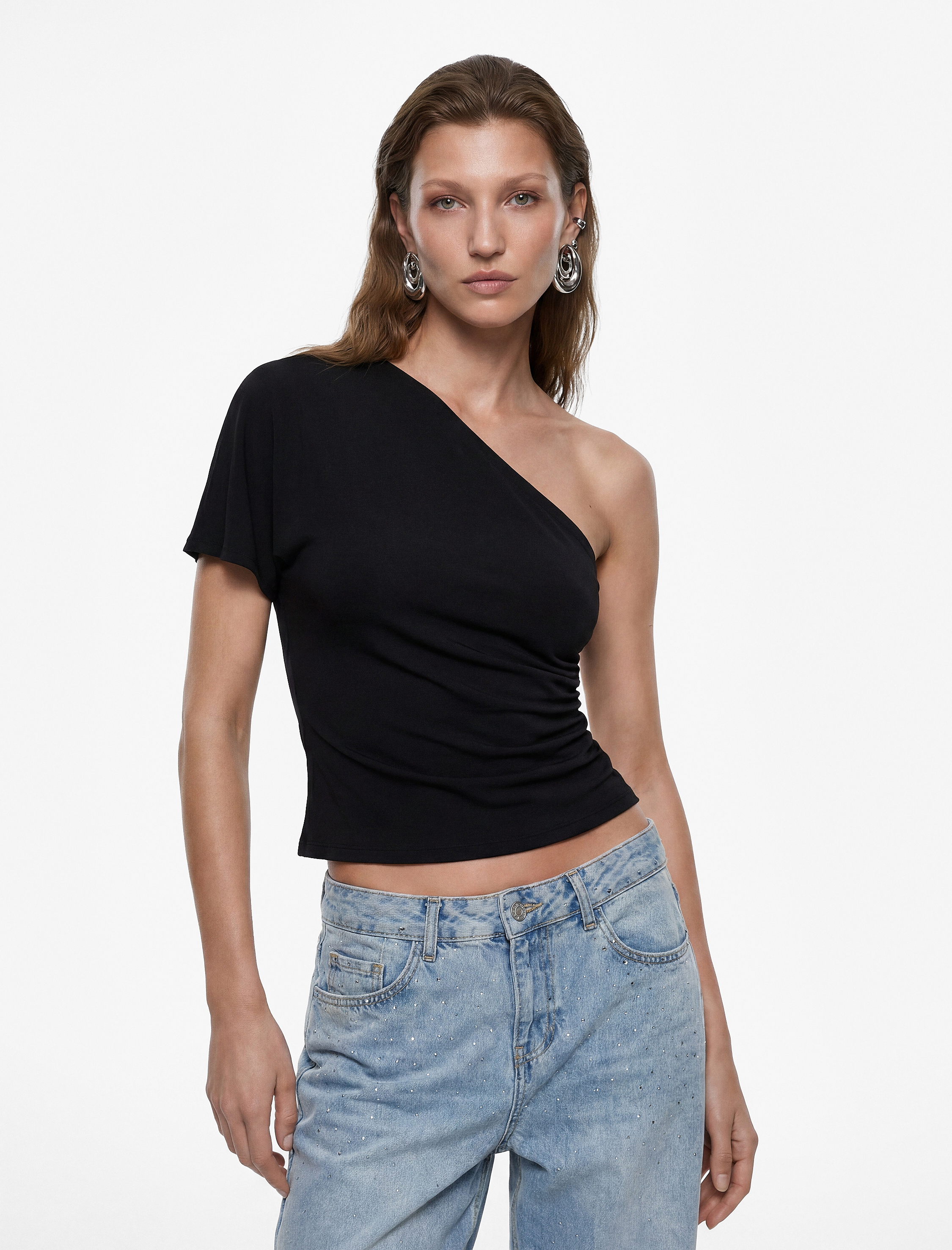   Slim Fit Kısa Kollu Asimetrik Yaka Tek Omuz Bluz